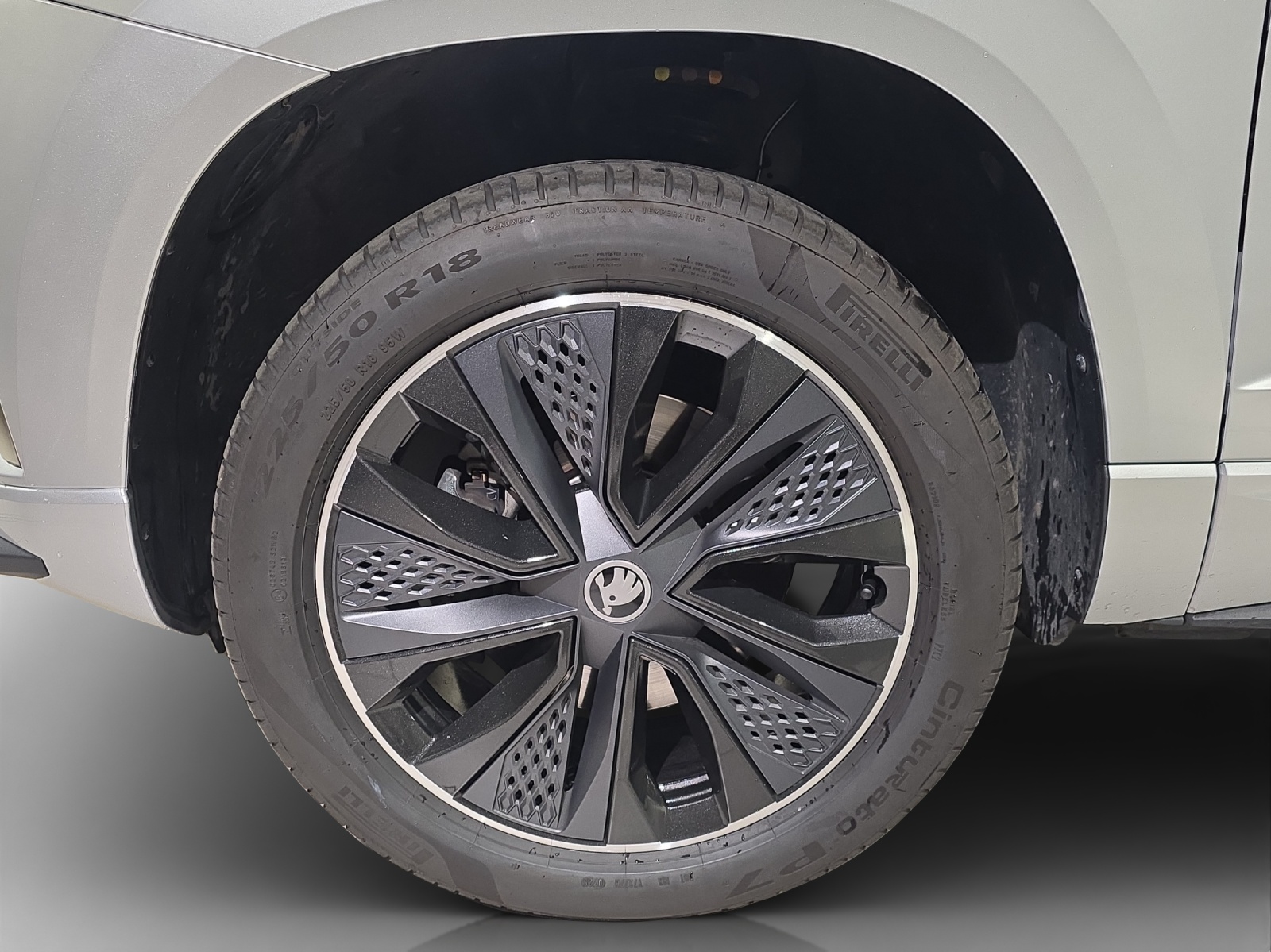 SKODA Karoq 2.0 TSI SportLine 4x4 DSG-image-15