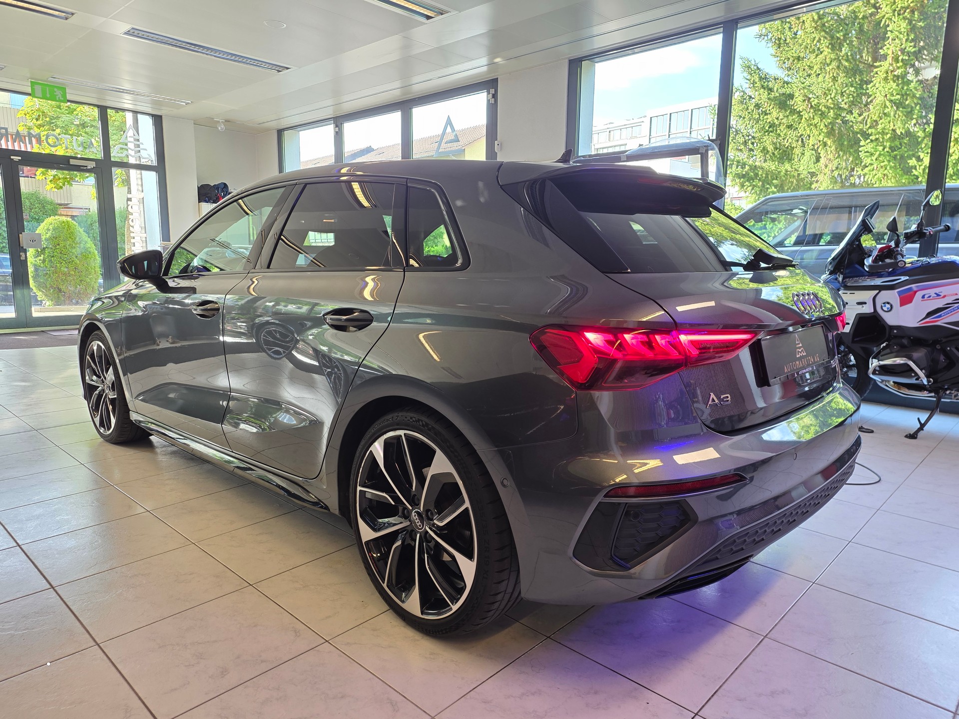 AUDI A3 Sportback 1.5 35 TFSI S Line (Innen & aussen) S-Tronic-image-13