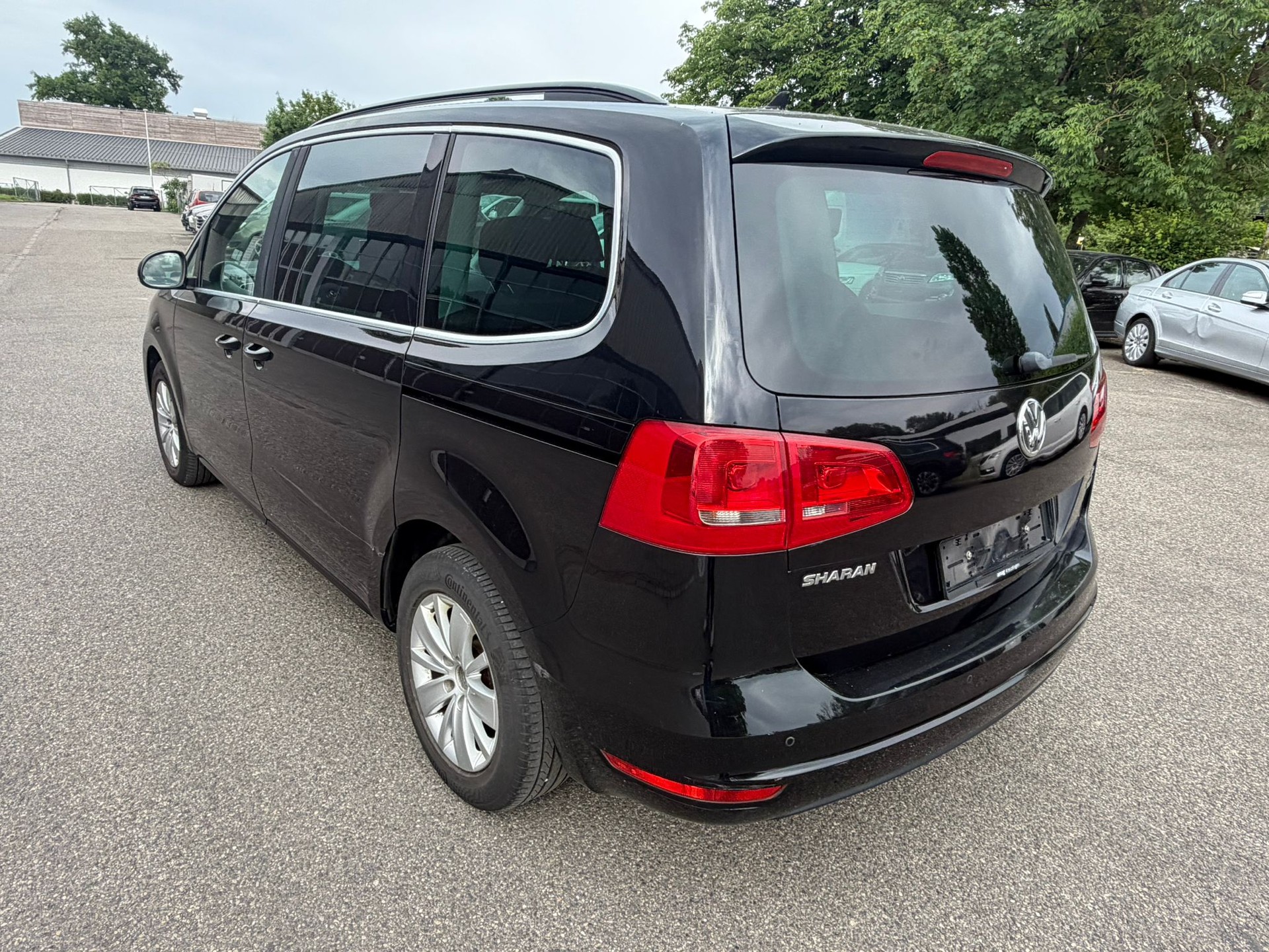 VW Sharan 1.4 TSI BMT Comfortline DSG-image-1