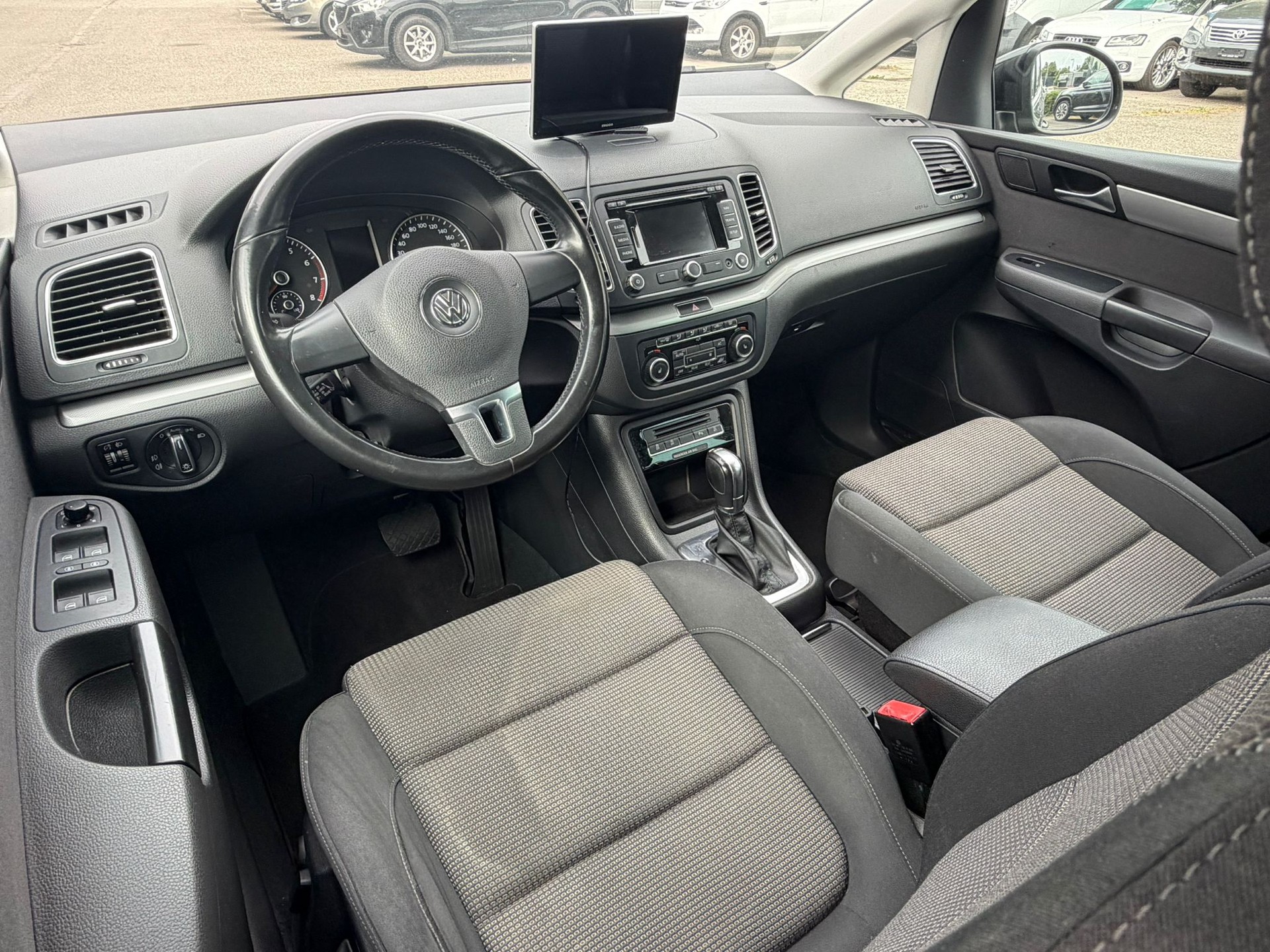 VW Sharan 1.4 TSI BMT Comfortline DSG-image-7