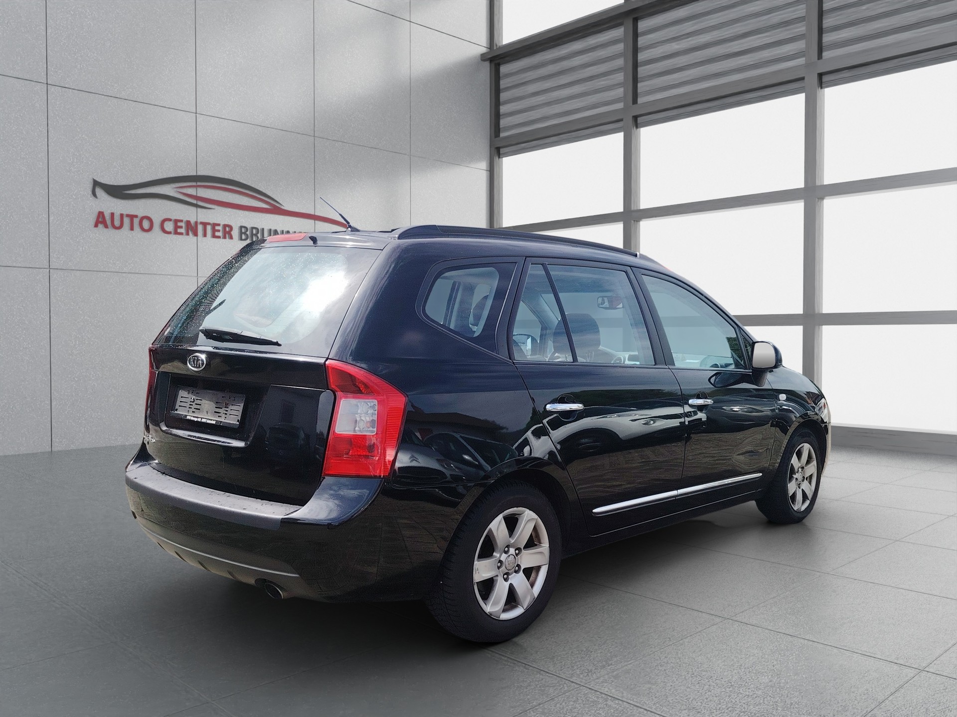 KIA Carens 2.0 CVVT Trend-image-6