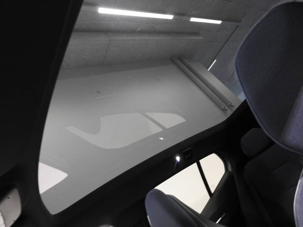 VOLVO EX 30 E60 Twin Ultra Performance AWD-image-10