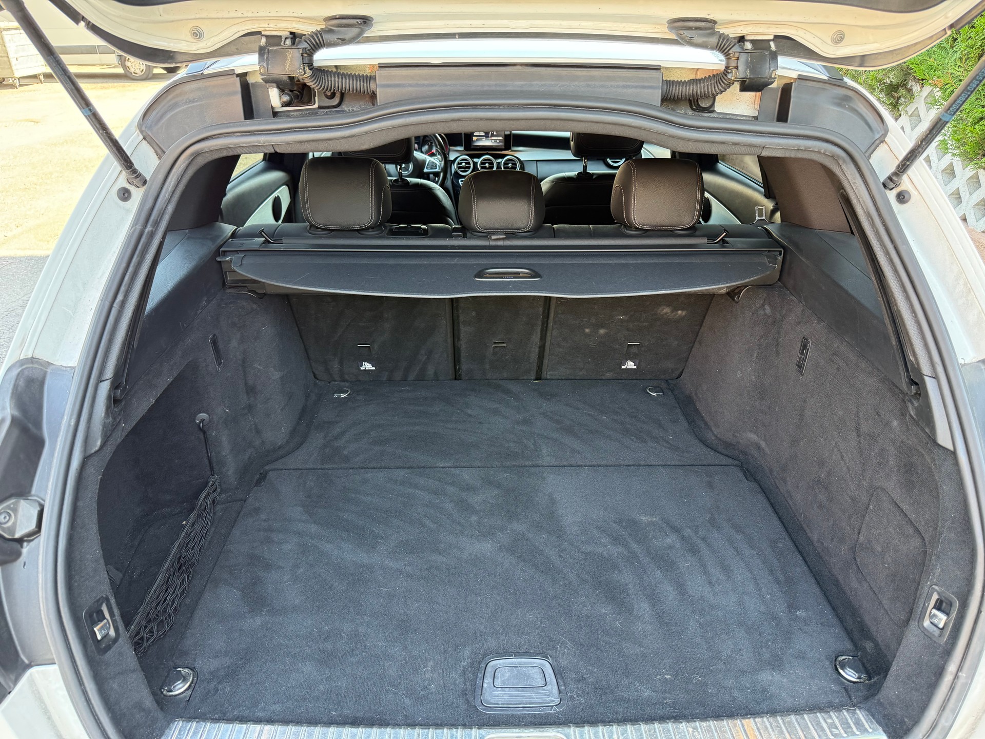MERCEDES-BENZ C 200 AMG Line 7G-Tronic-image-10