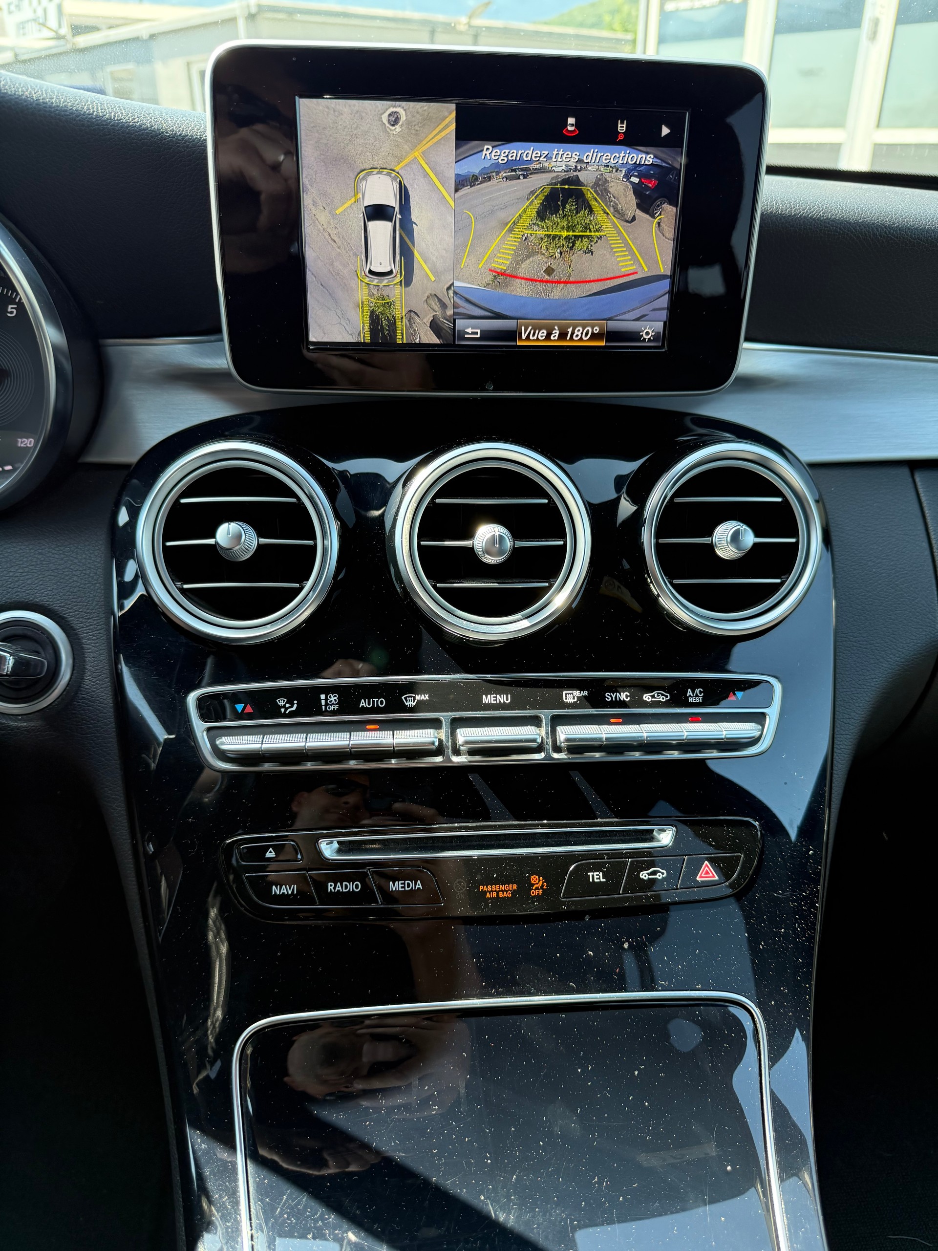 MERCEDES-BENZ C 200 AMG Line 7G-Tronic-image-5
