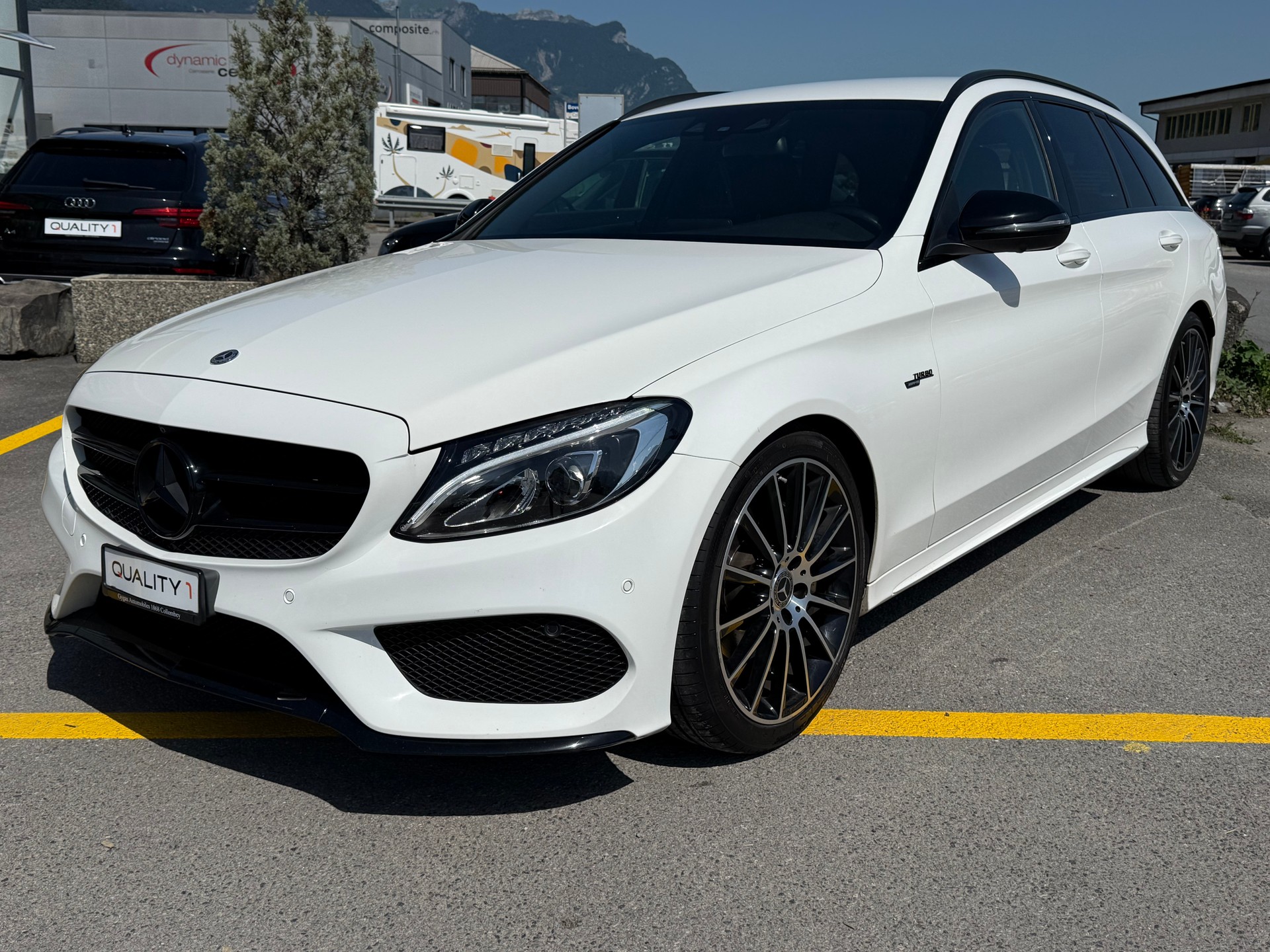 MERCEDES-BENZ C 200 AMG Line 7G-Tronic-image-1
