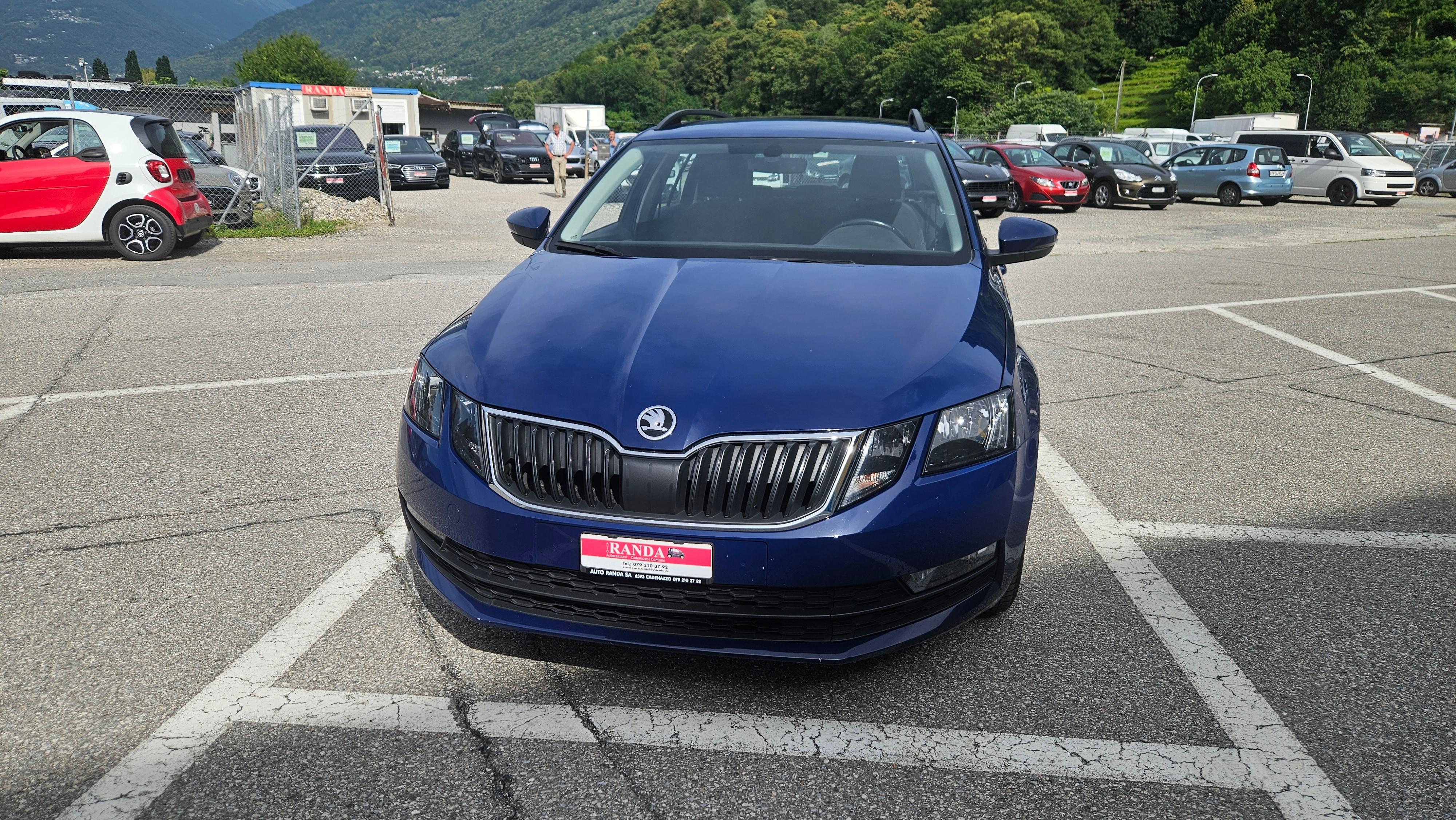 Car photo