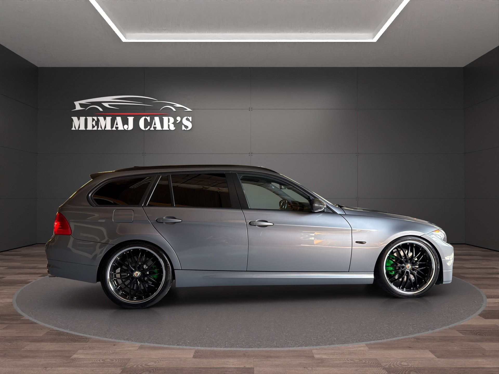 BMW-ALPINA D3 BiTurbo NR.358 Touring 2.0d Panorama Dach-image-4
