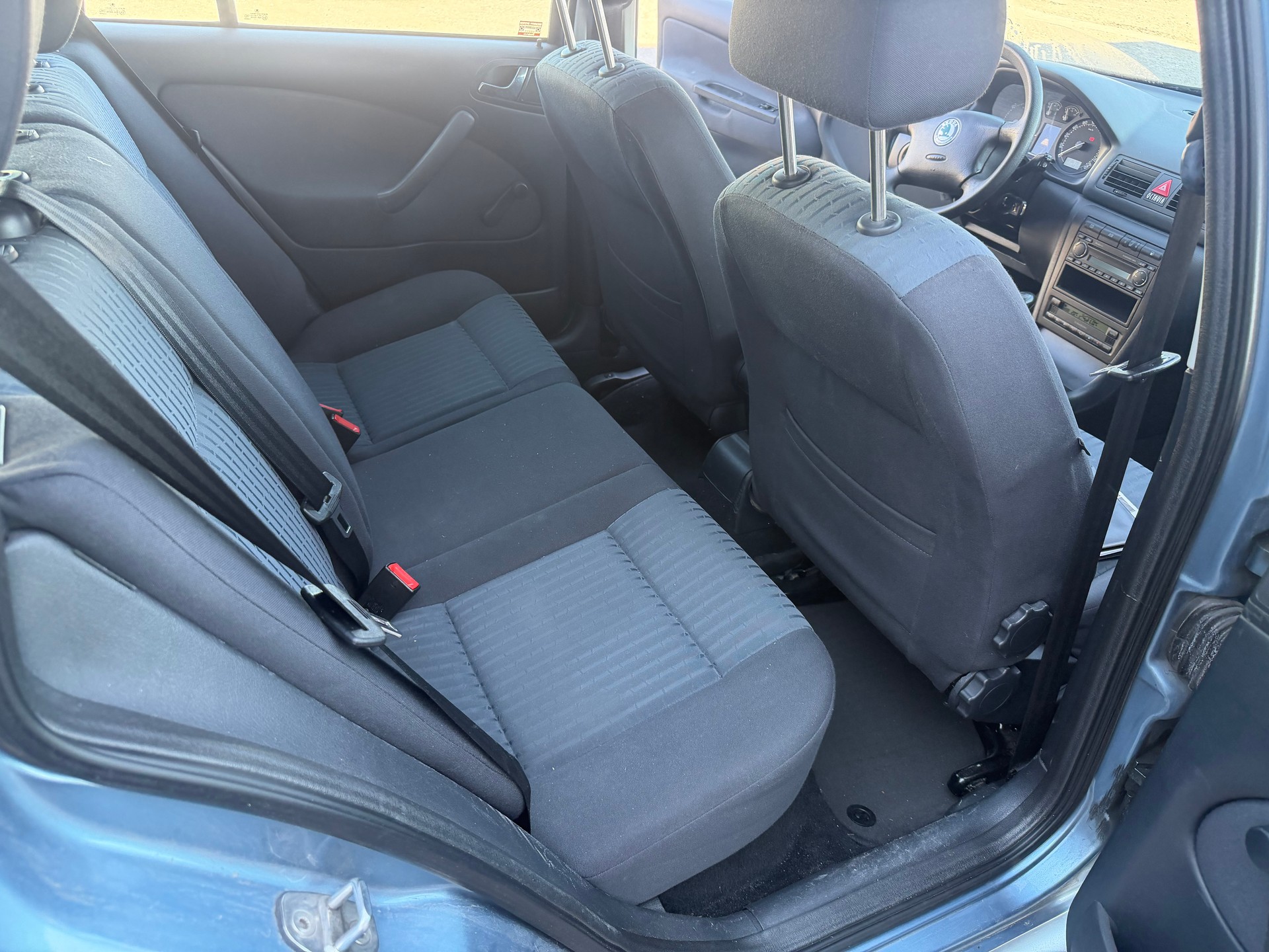 SKODA Octavia 1.9 TDI Tour-image-7