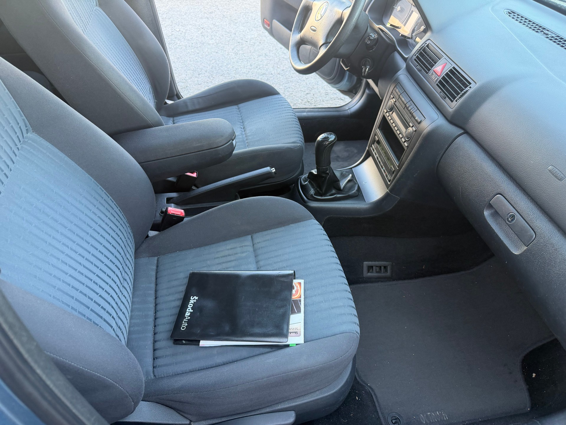 SKODA Octavia 1.9 TDI Tour-image-6