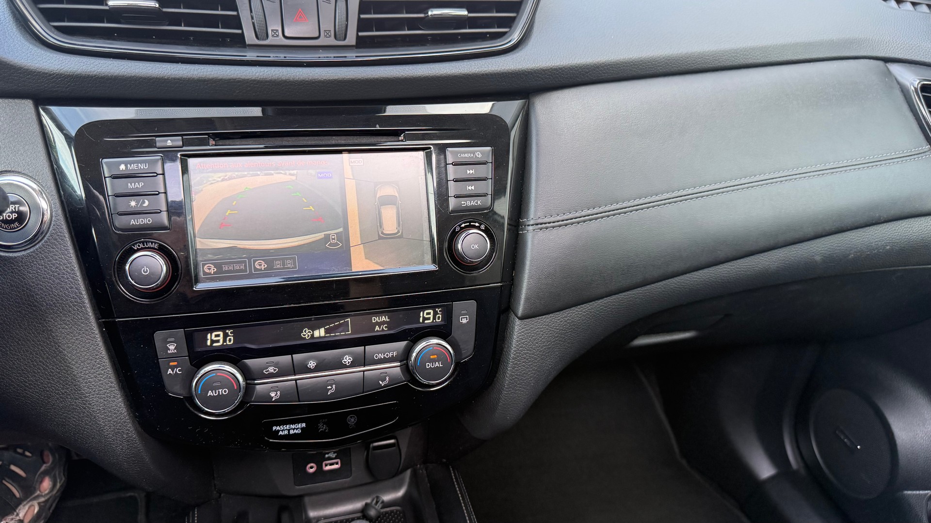 NISSAN X-Trail 1.7 dCi tekna Xtronic CVT ALL-MODE 4x4-image-8