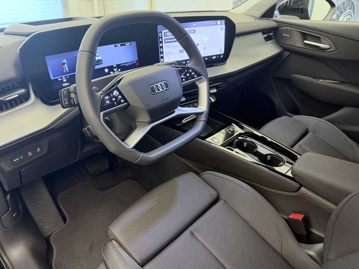 AUDI Q3 SUV 110 kW TFSI S tronic-image-6