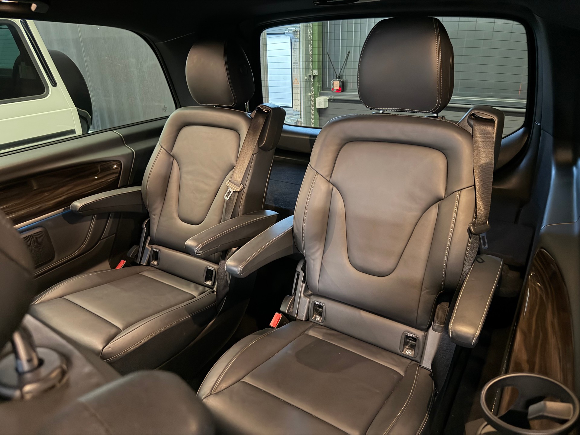 MERCEDES-BENZ V 250 d Swiss Edition lang 4Matic 7G-Tronic-image-24