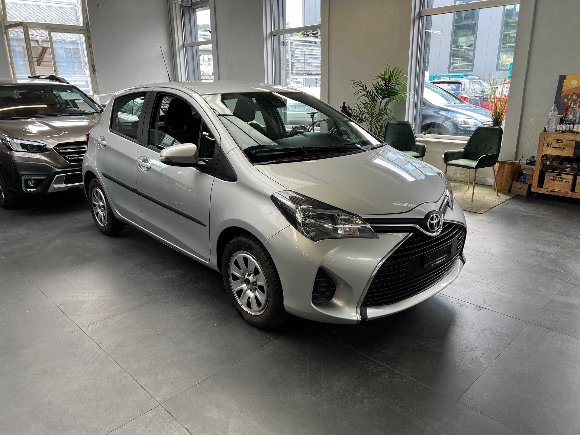 TOYOTA Yaris 1.33 Luna Multidrive-image-2