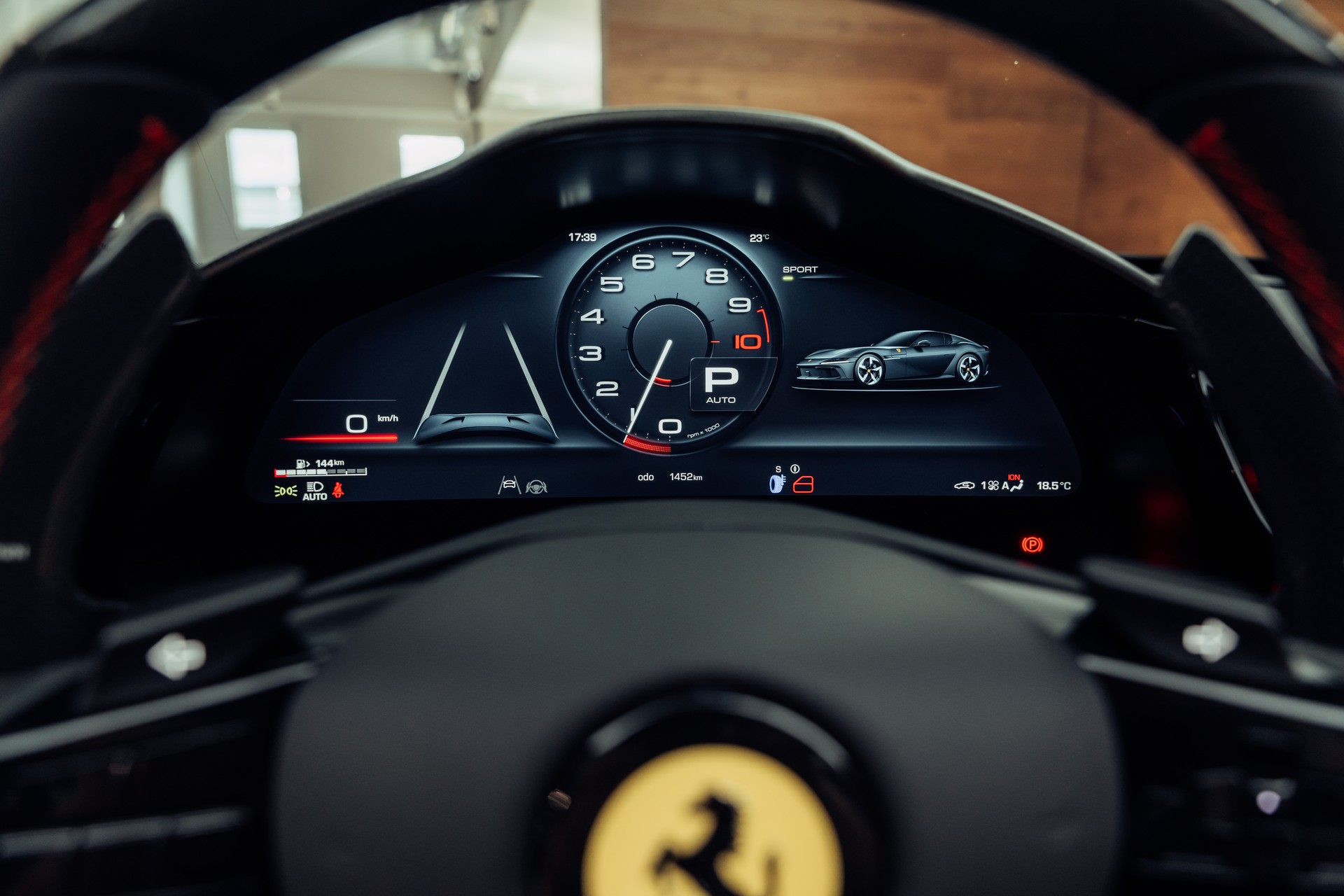 FERRARI 12Cilindri Spider Rosso Dino-image-18