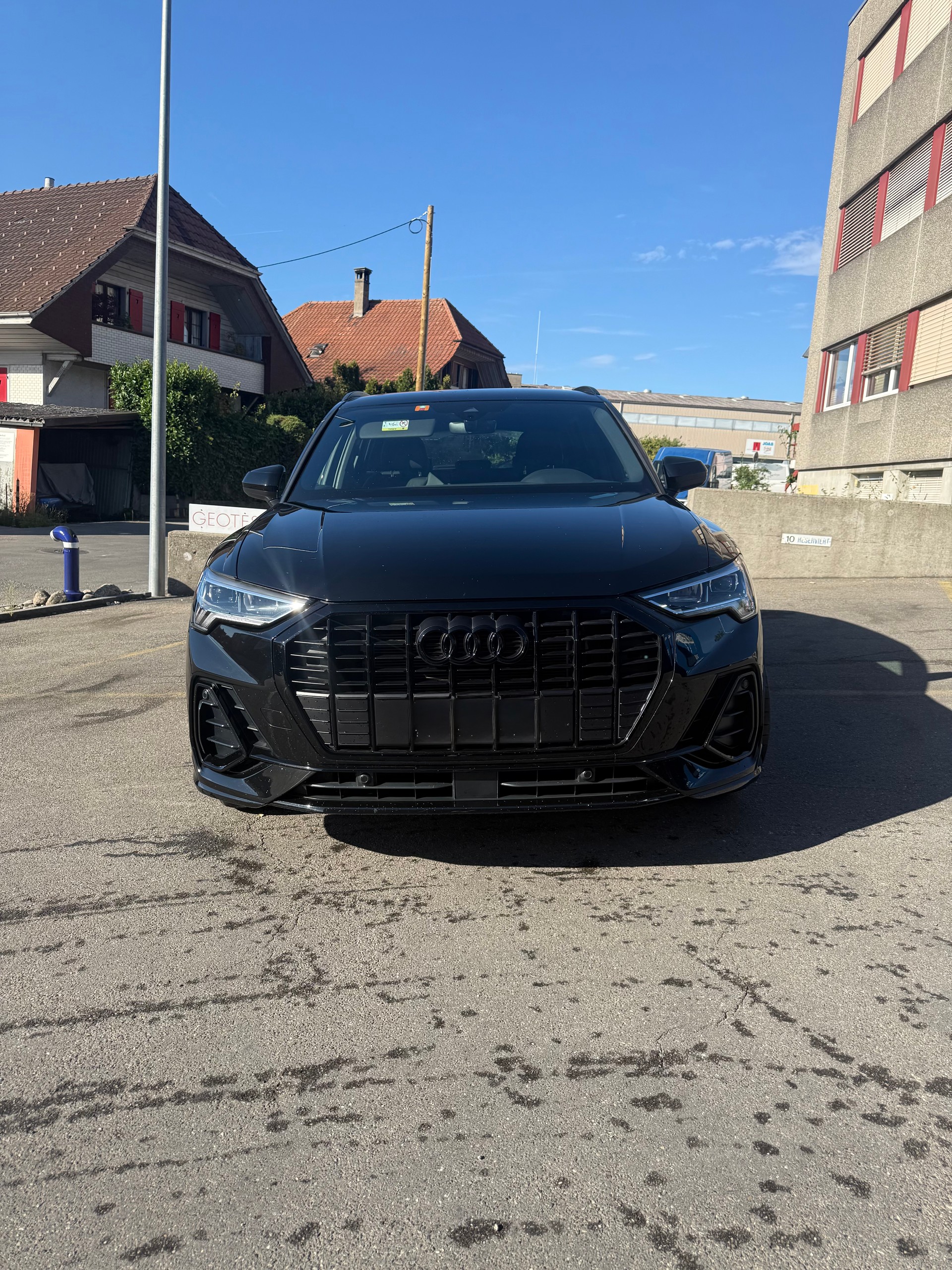 AUDI 1.5 35 TFSI S line Attraction S-Tronic-image-0