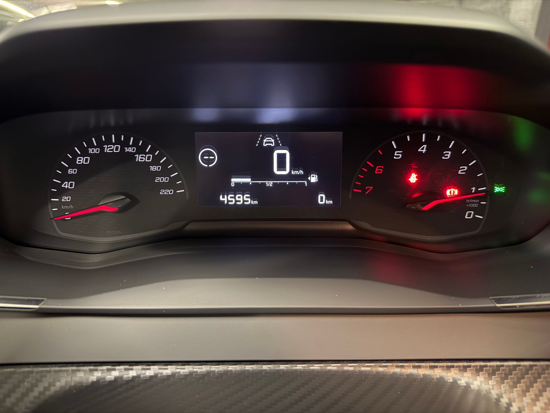 PEUGEOT 208 1.2 Like-image-9