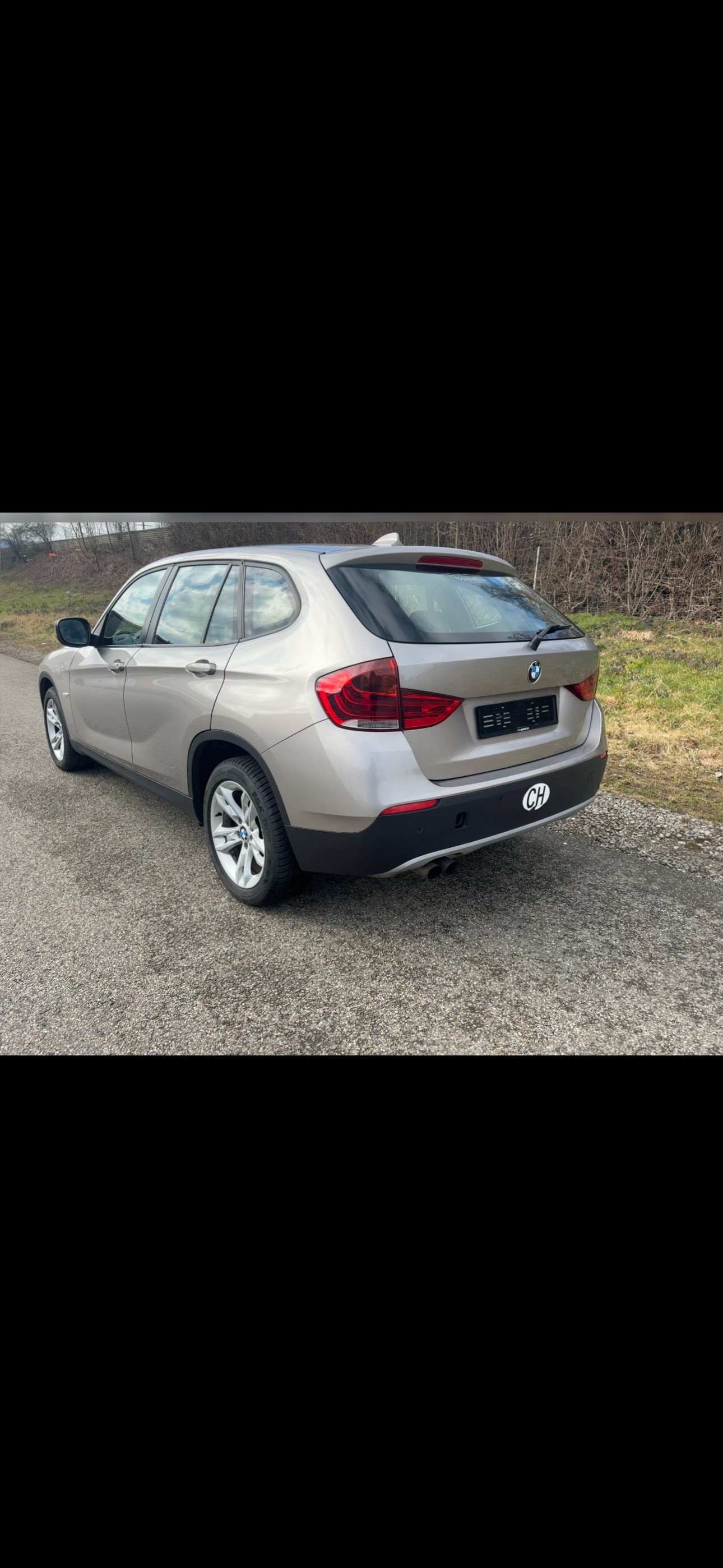BMW X1 xDrive 20i Steptronic-image-4