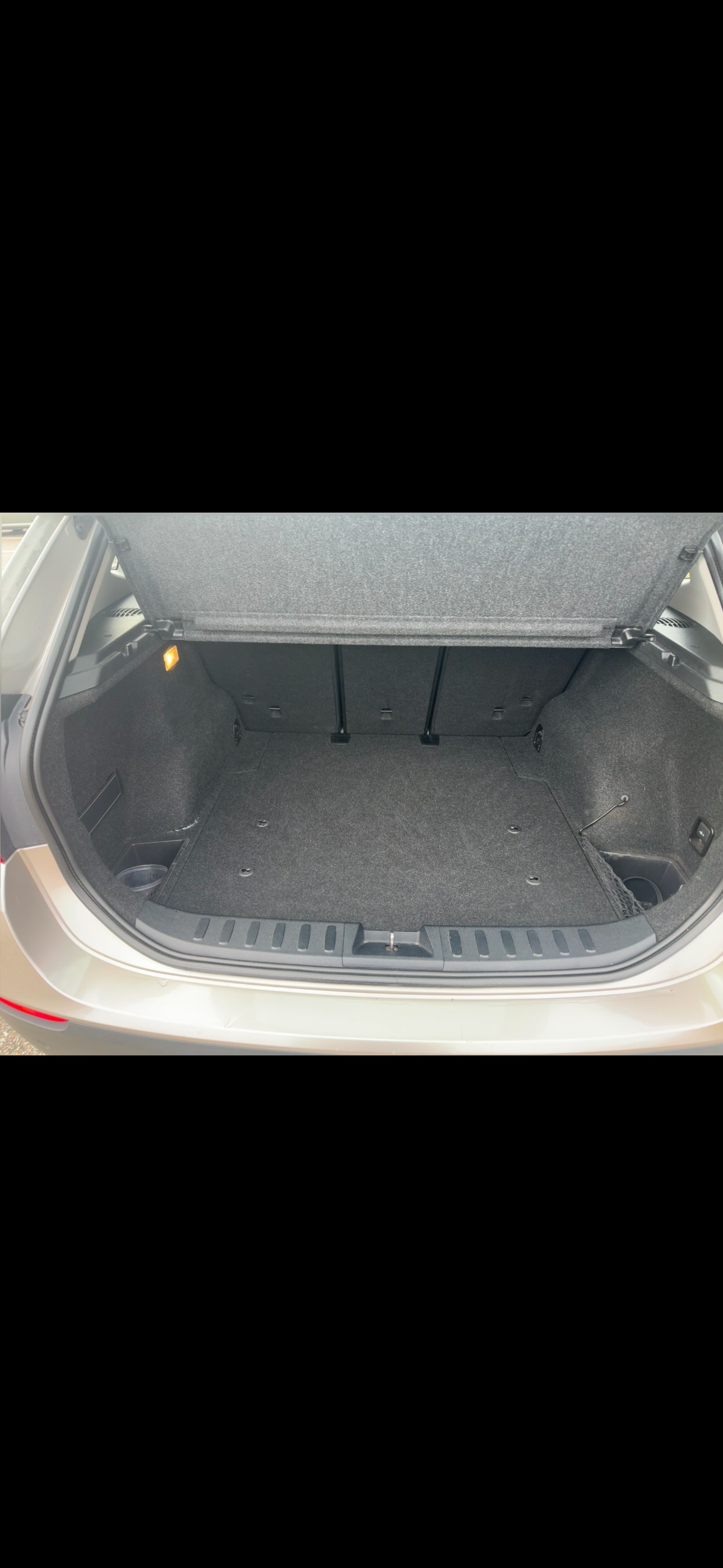 BMW X1 xDrive 20i Steptronic-image-14