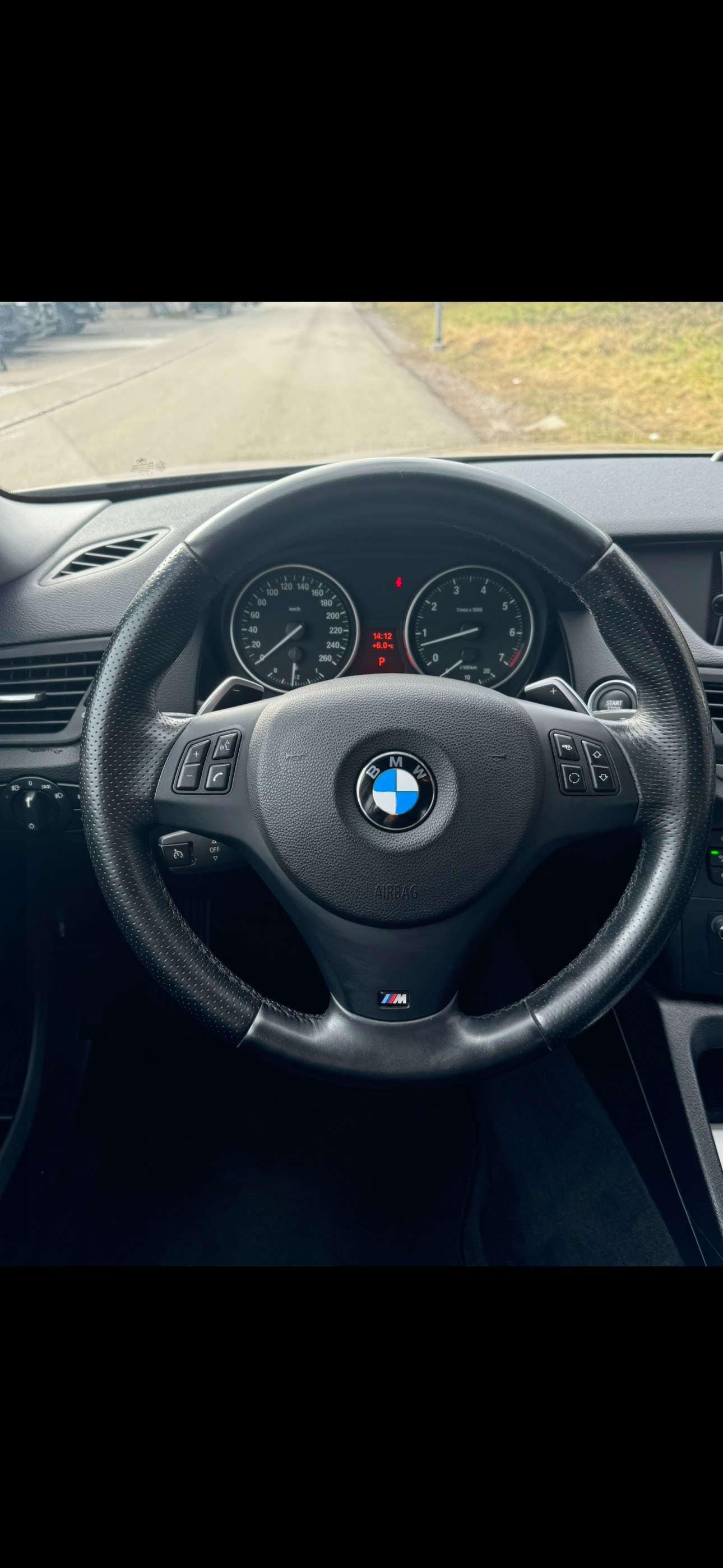 BMW X1 xDrive 20i Steptronic-image-7