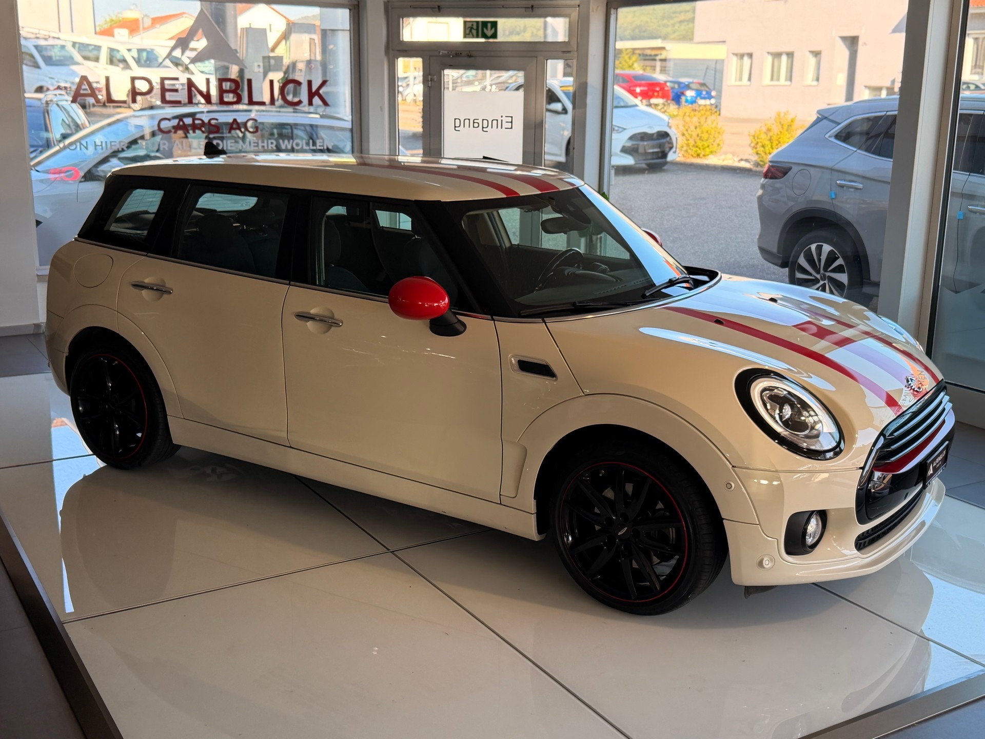 MINI Clubman Cooper D Steptronic-image-5