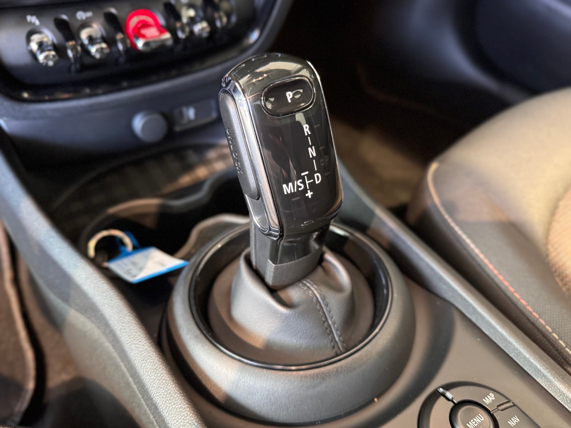 MINI Clubman Cooper D Steptronic-image-24
