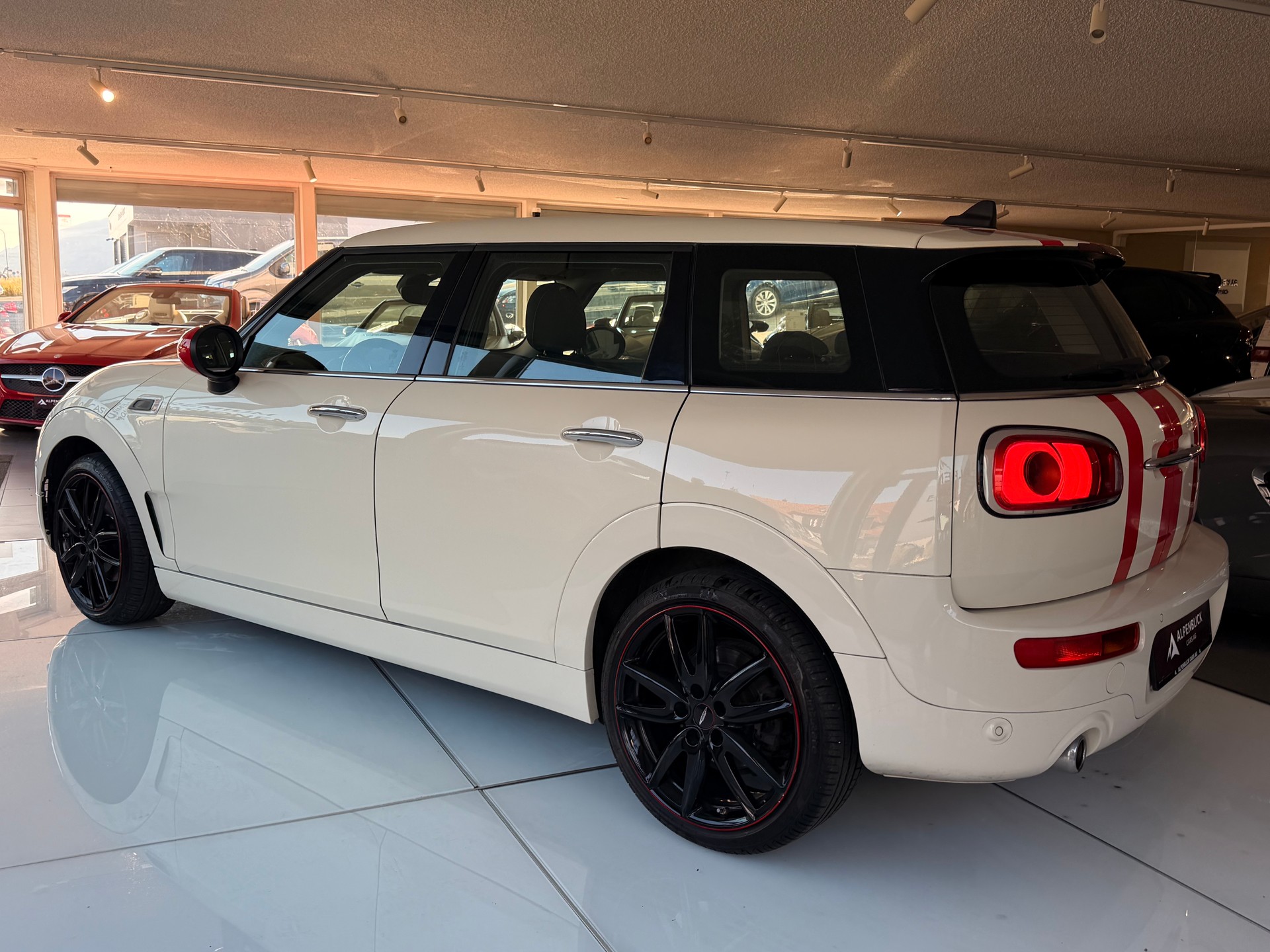 MINI Clubman Cooper D Steptronic-image-12
