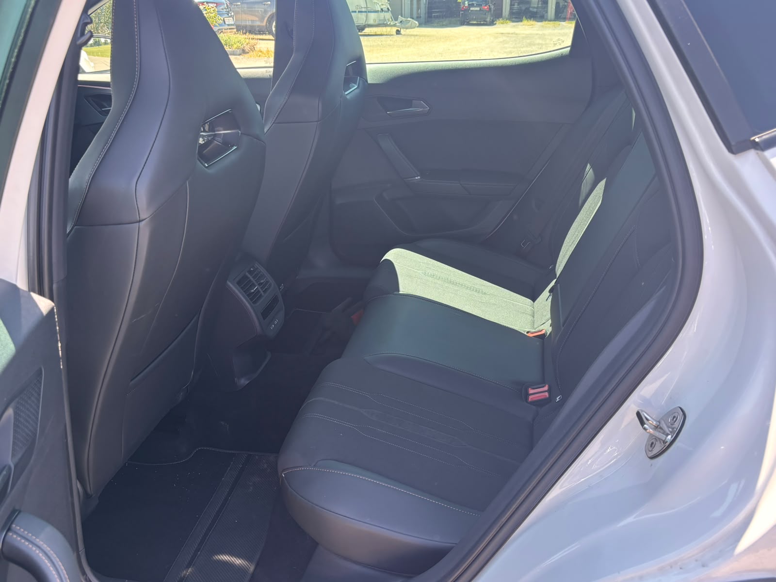 CUPRA Formentor 1.4 e-HYBRID pHEV VZ DSG-image-11