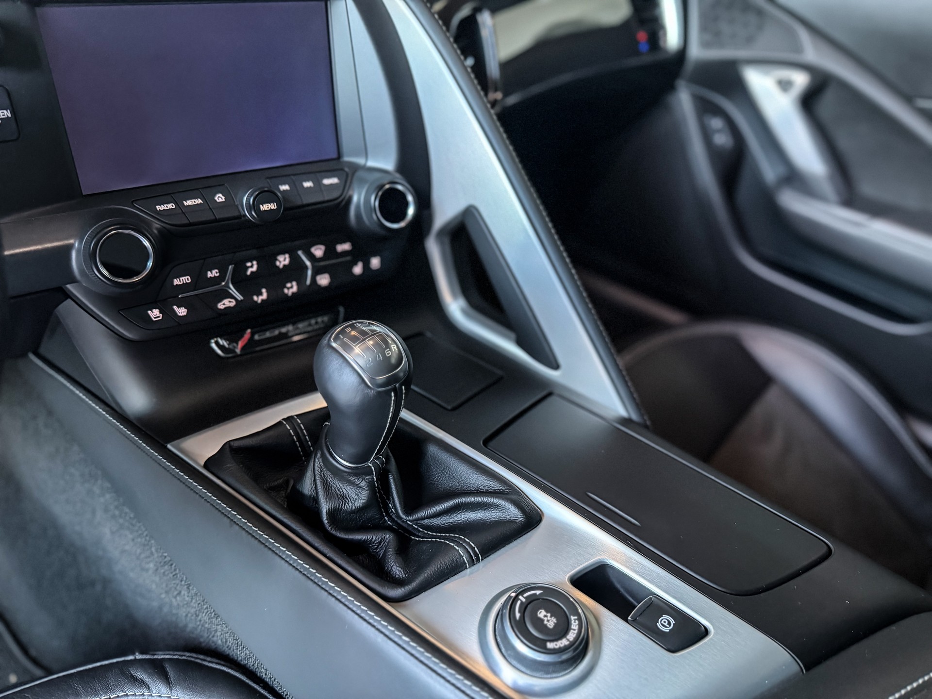 CHEVROLET Corvette Stingray Coupé-image-12