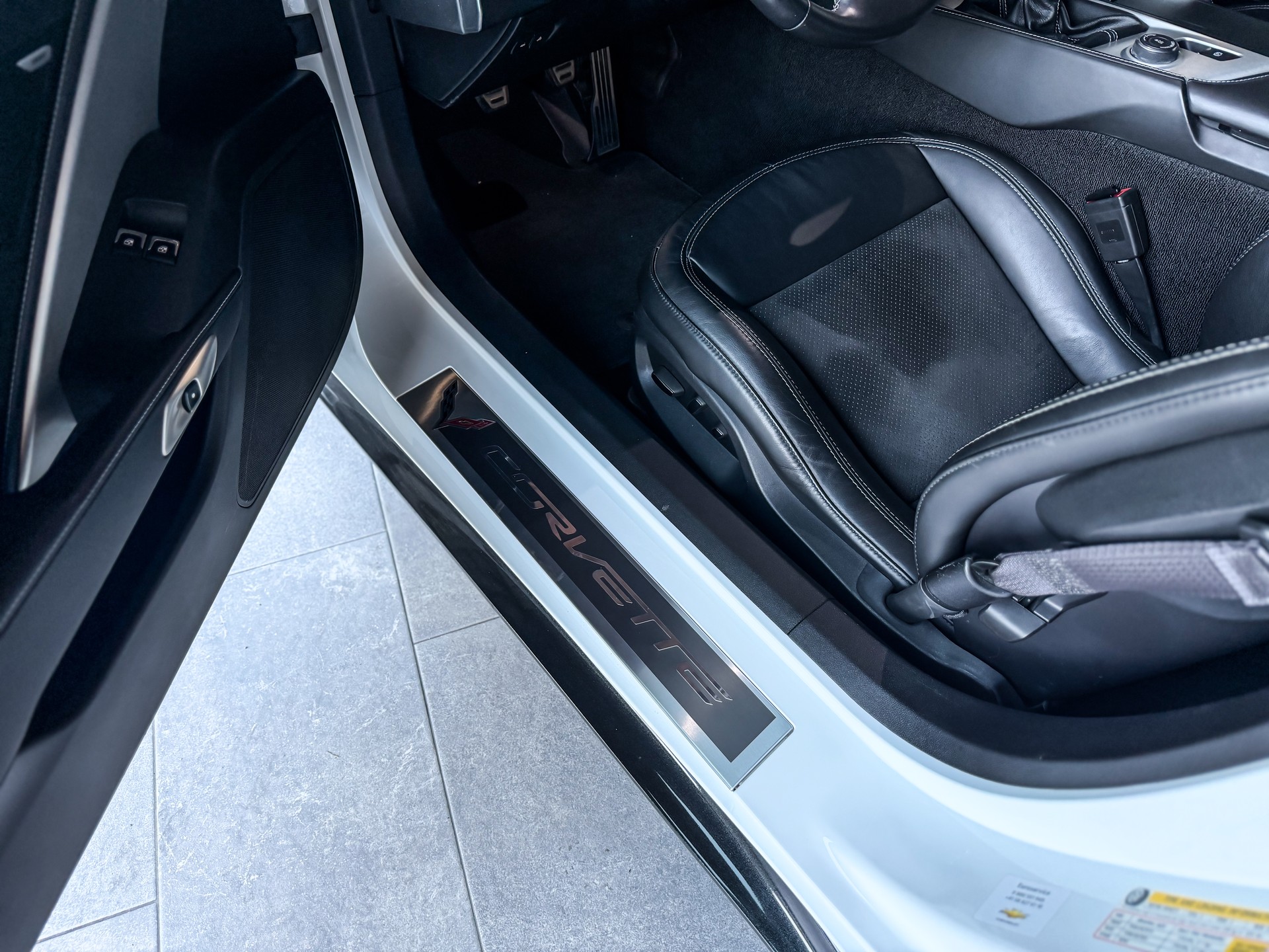 CHEVROLET Corvette Stingray Coupé-image-11