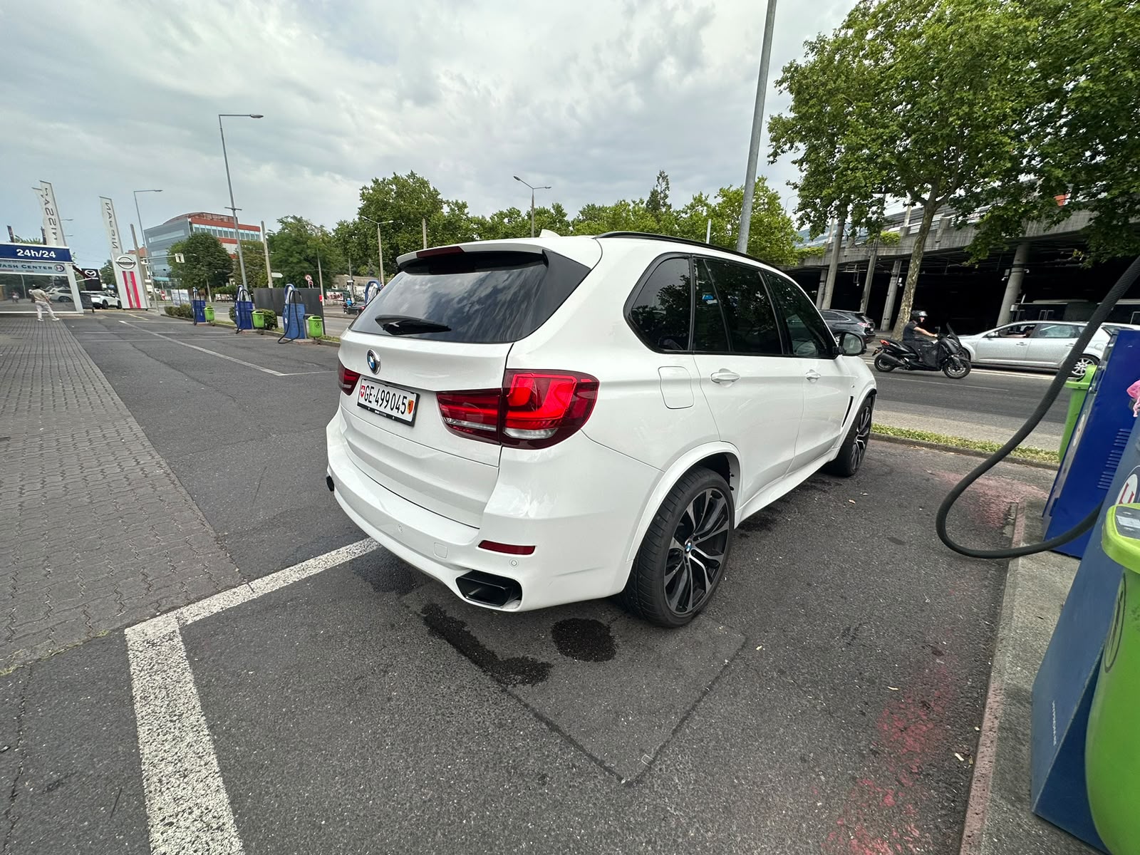 BMW X5 xDrive 40d Steptronic-image-4