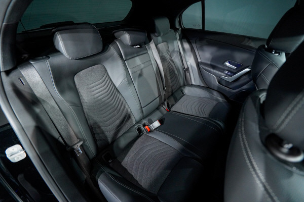 MERCEDES-BENZ A 250 4Matic 8G-DCT-image-8
