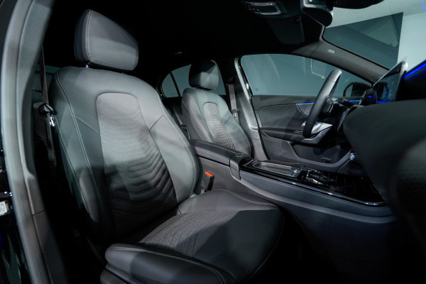 MERCEDES-BENZ A 250 4Matic 8G-DCT-image-7