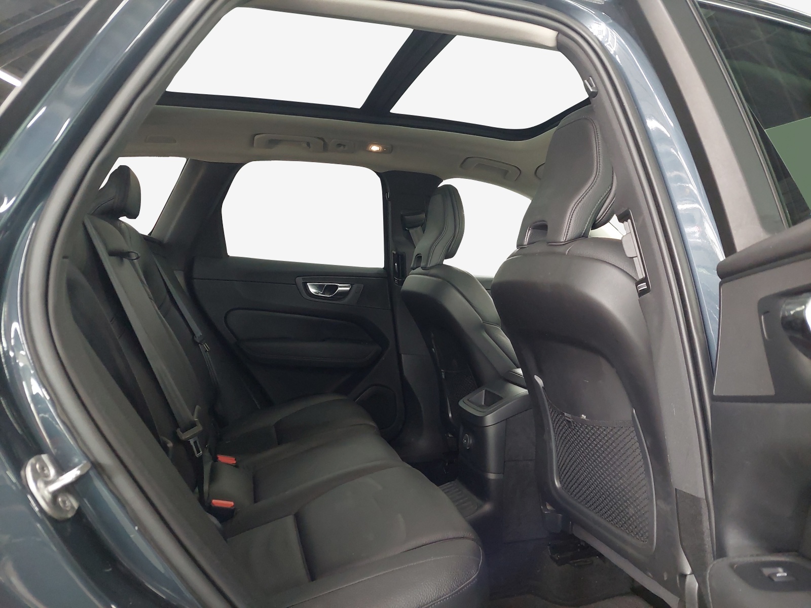 VOLVO XC60 T6 eAWD Inscription Geartronic-image-13
