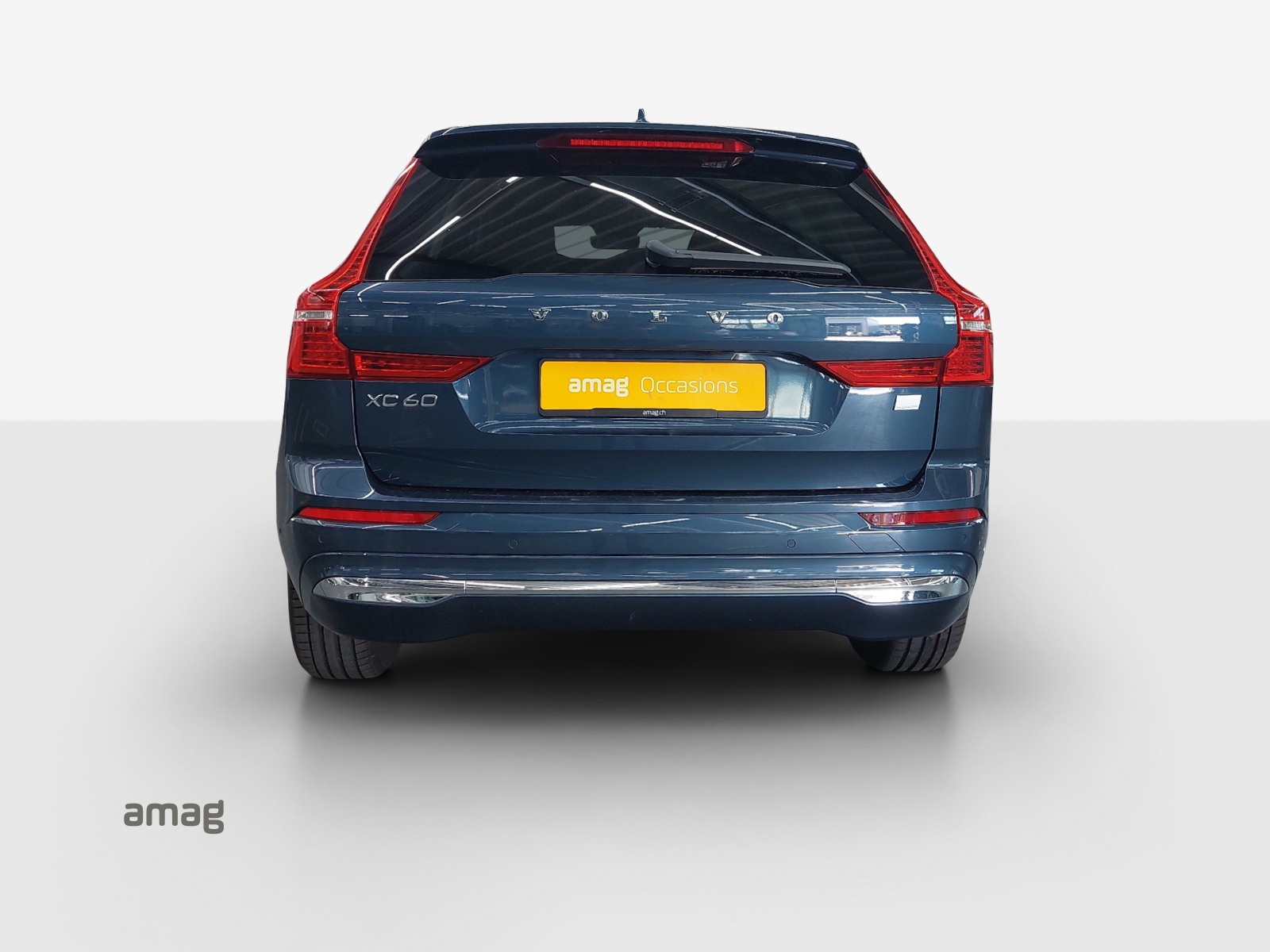 VOLVO XC60 T6 eAWD Inscription Geartronic-image-3