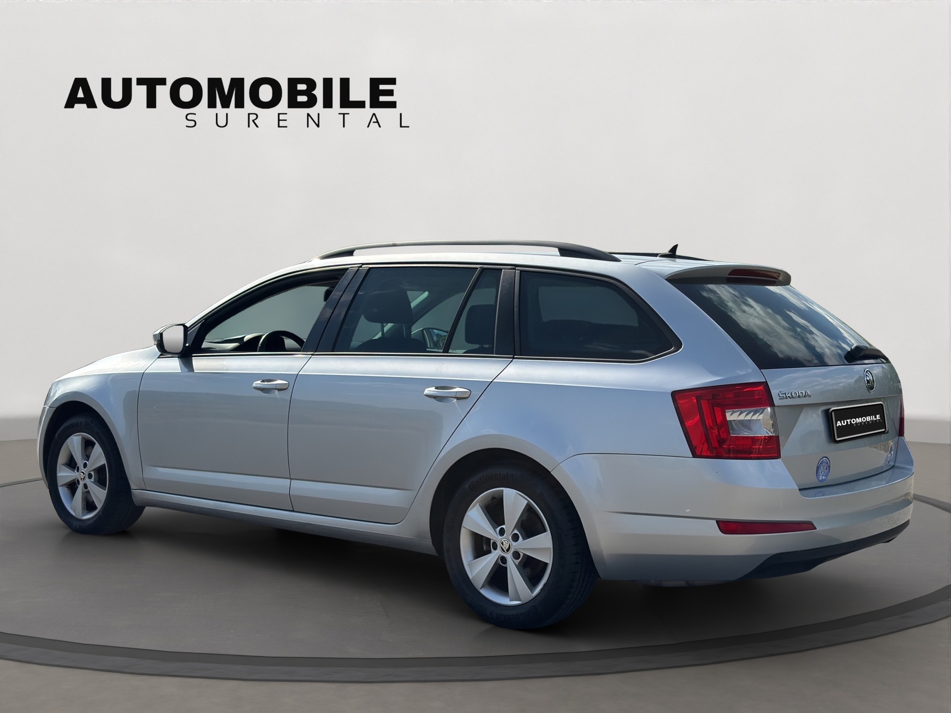 SKODA Octavia Combi 1.8 TSI Ambition DSG-image-3