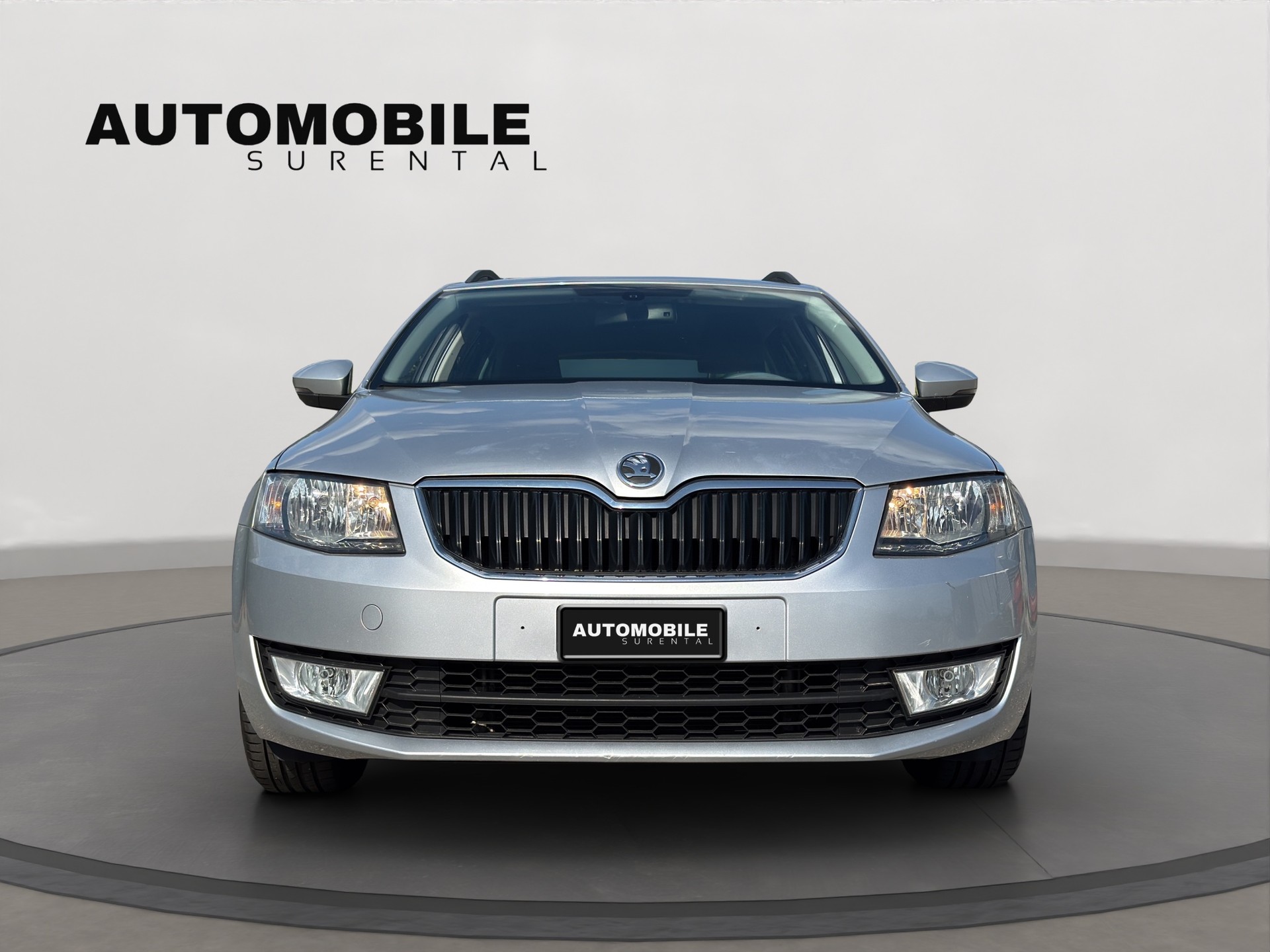 SKODA Octavia Combi 1.8 TSI Ambition DSG-image-1