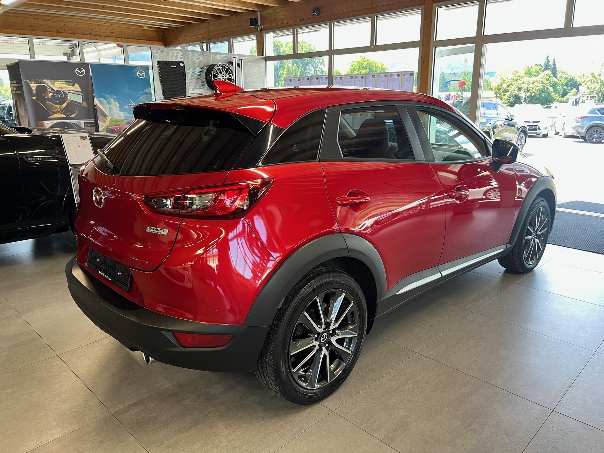 MAZDA CX-3 1.5 D Revolution FWD-image-3