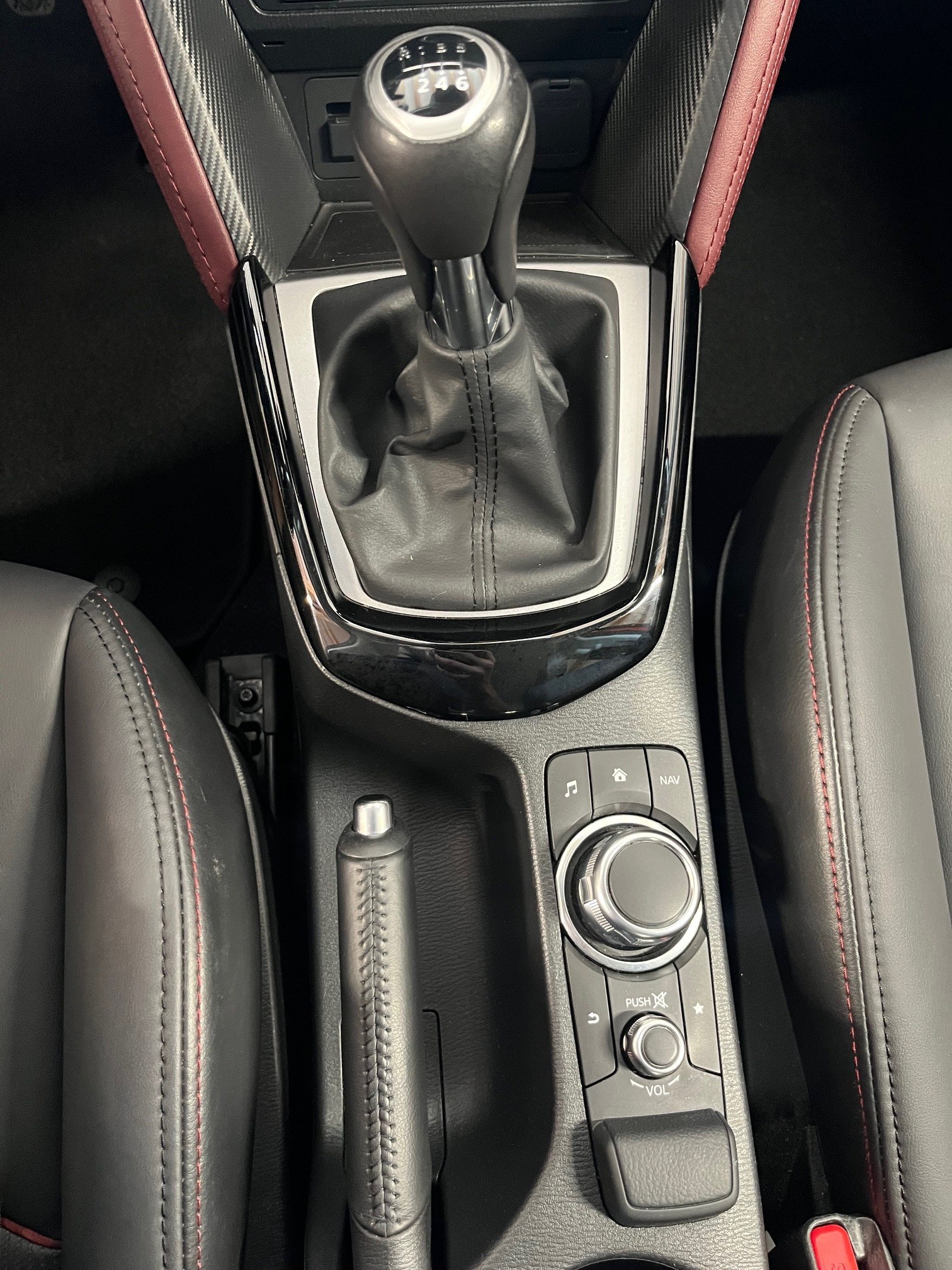 MAZDA CX-3 1.5 D Revolution FWD-image-10