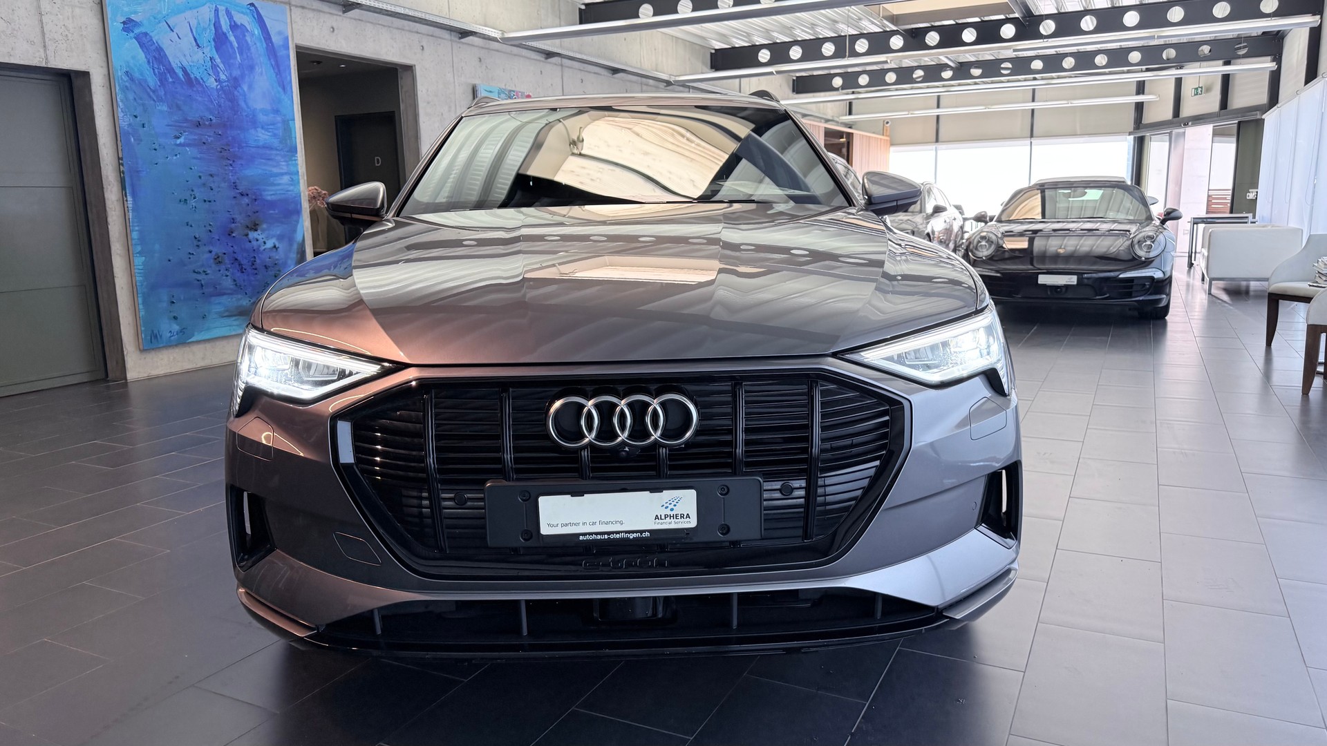 AUDI e-tron 55 Advanced quattro-image-5