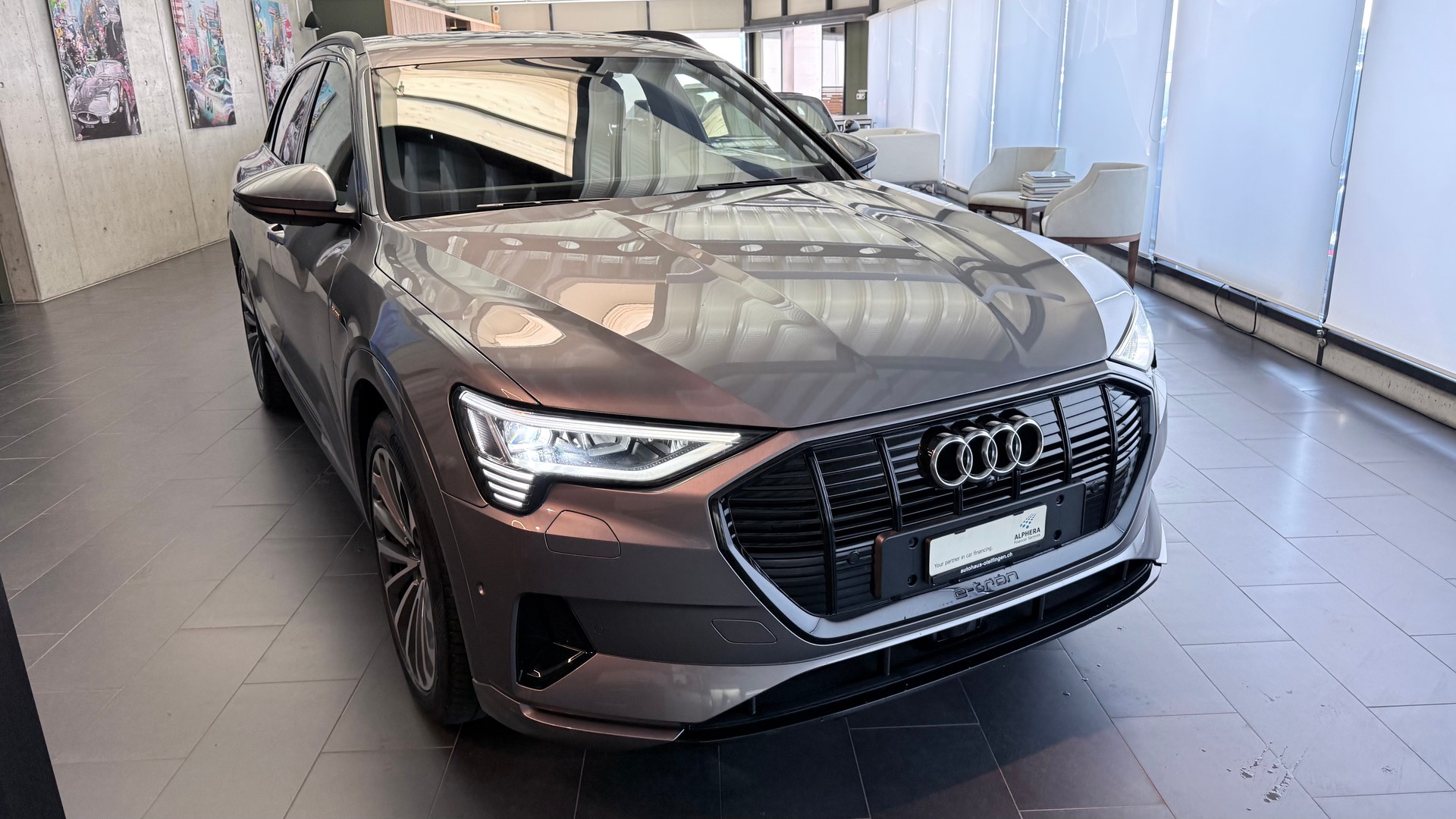 AUDI e-tron 55 Advanced quattro-image-1