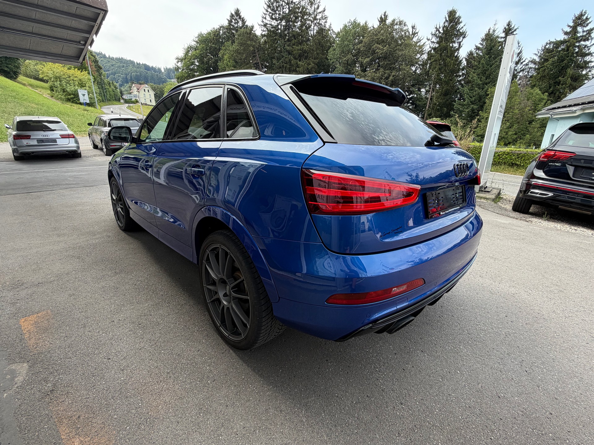 AUDI RS Q3 2.5 TFSI quattro S-tronic-image-6