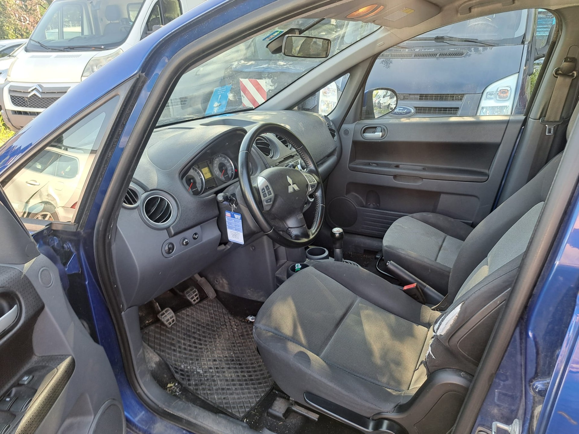 MITSUBISHI Colt 1.3 16V Jubilé (35) ClearTec-image-5