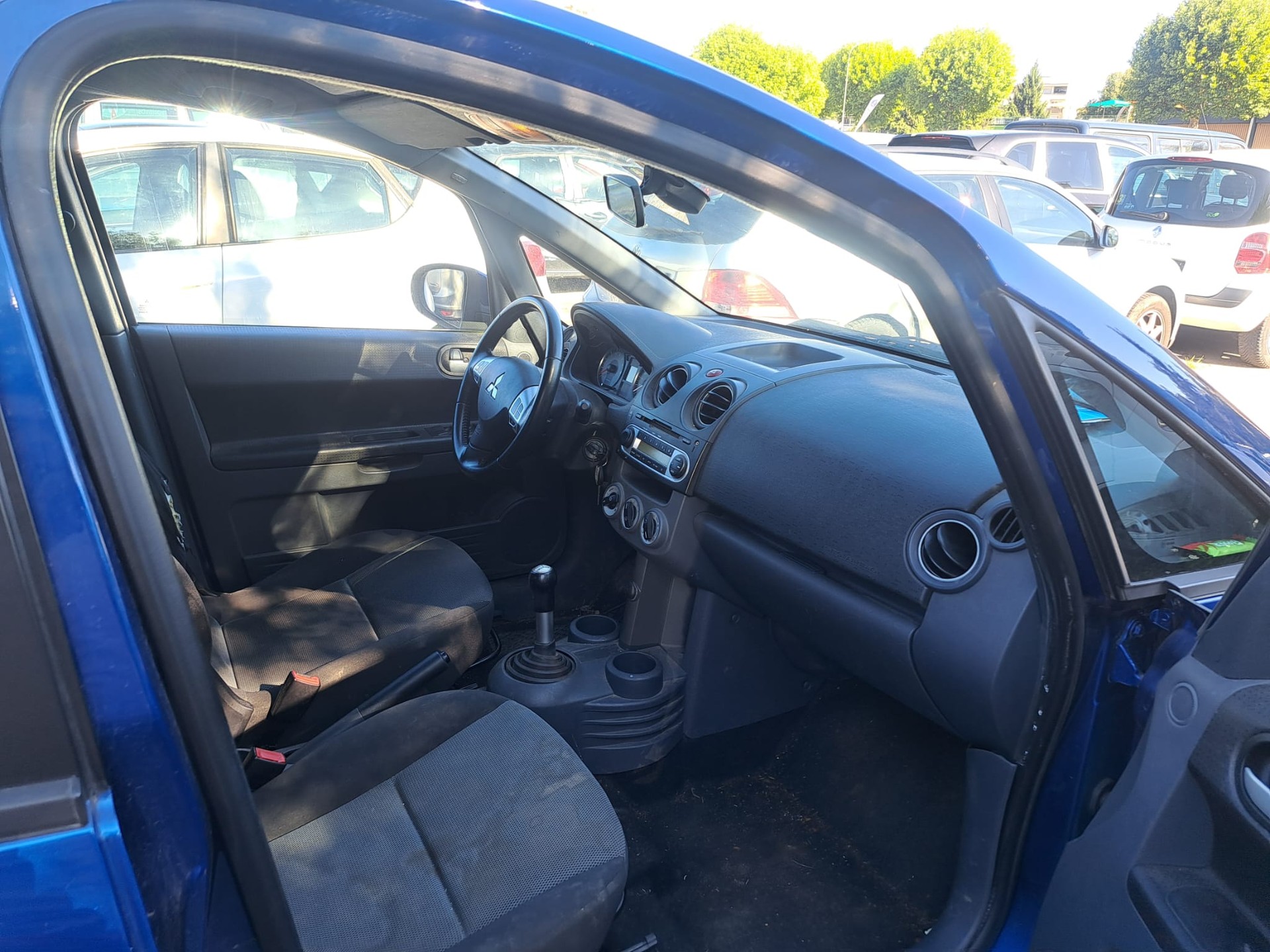 MITSUBISHI Colt 1.3 16V Jubilé (35) ClearTec-image-8