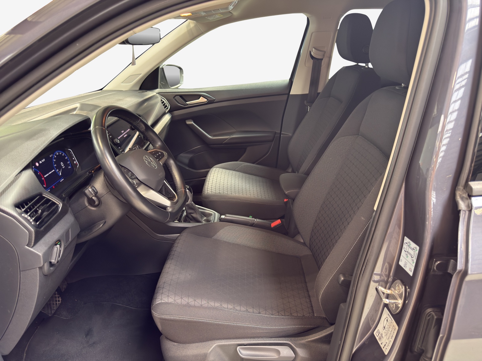 VW T-Cross 1.0 TSI Life Limited DSG-image-5