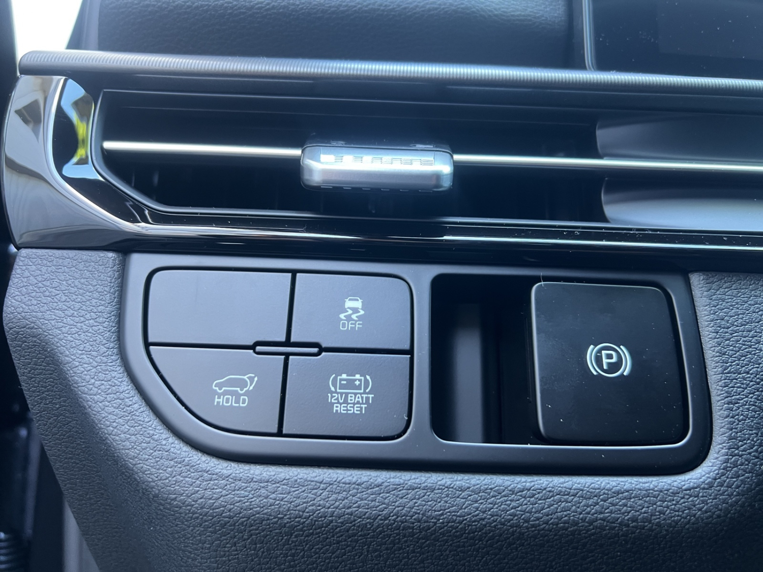 KIA Sportage 1.6 T-GDi Hybrid GT-Line-image-18
