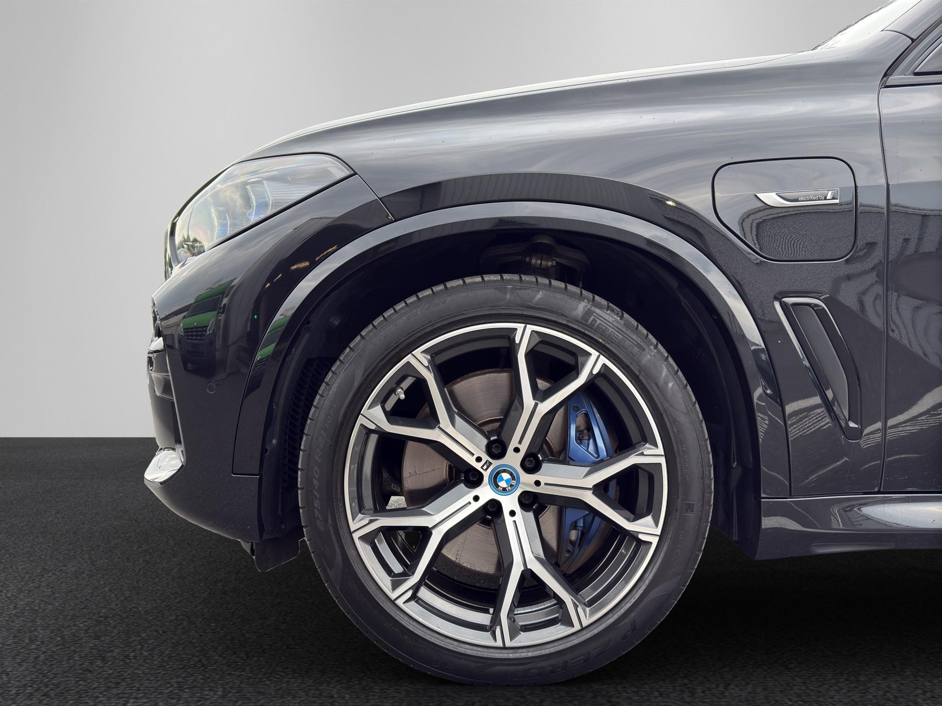 BMW X5 xDrive45e M Sport Steptronic-image-8