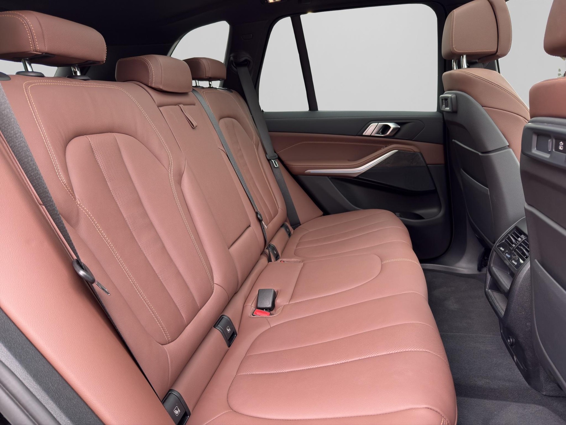 BMW X5 xDrive45e M Sport Steptronic-image-16