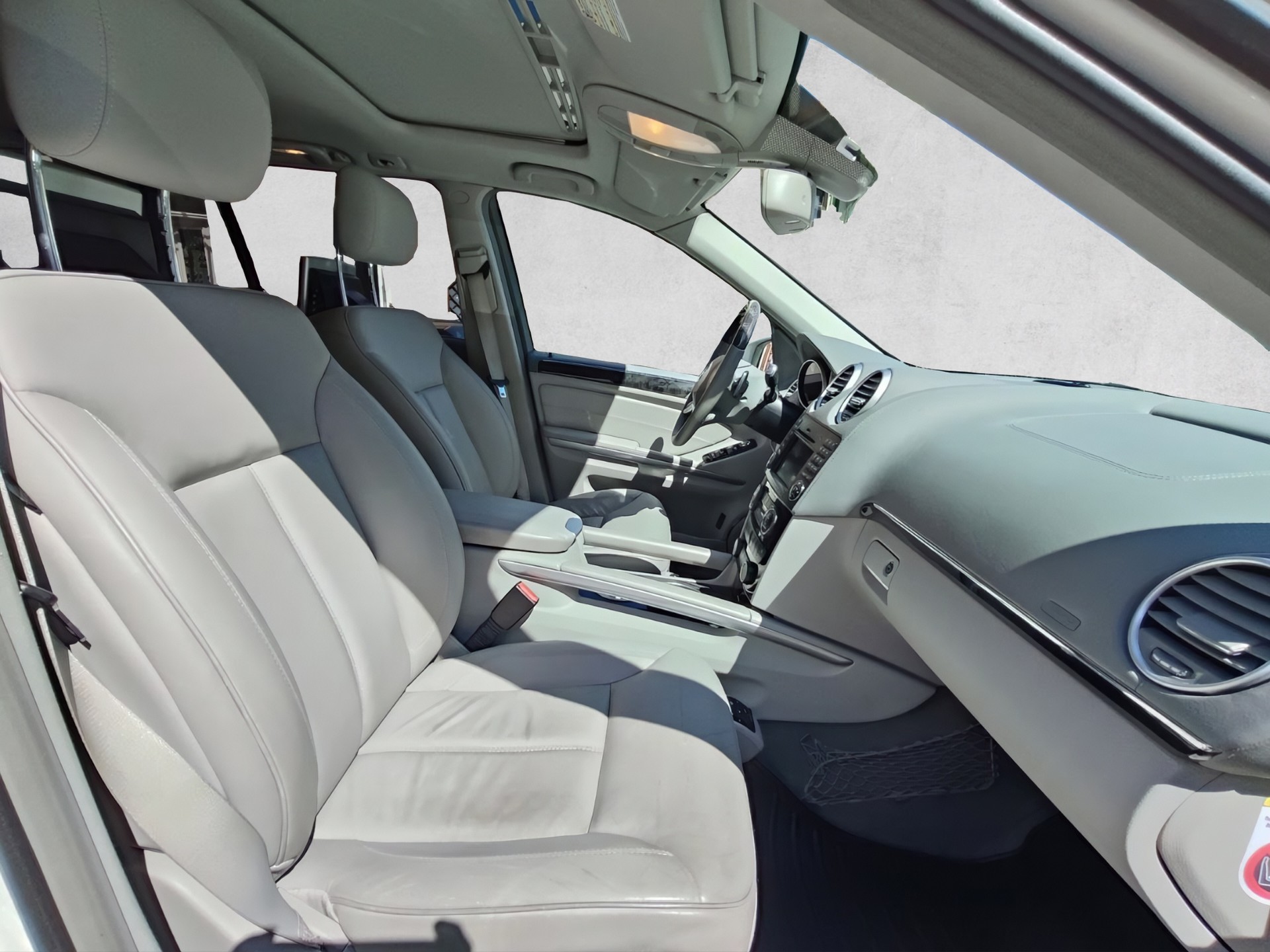 MERCEDES-BENZ GL 500 4Matic 7G-Tronic-image-10