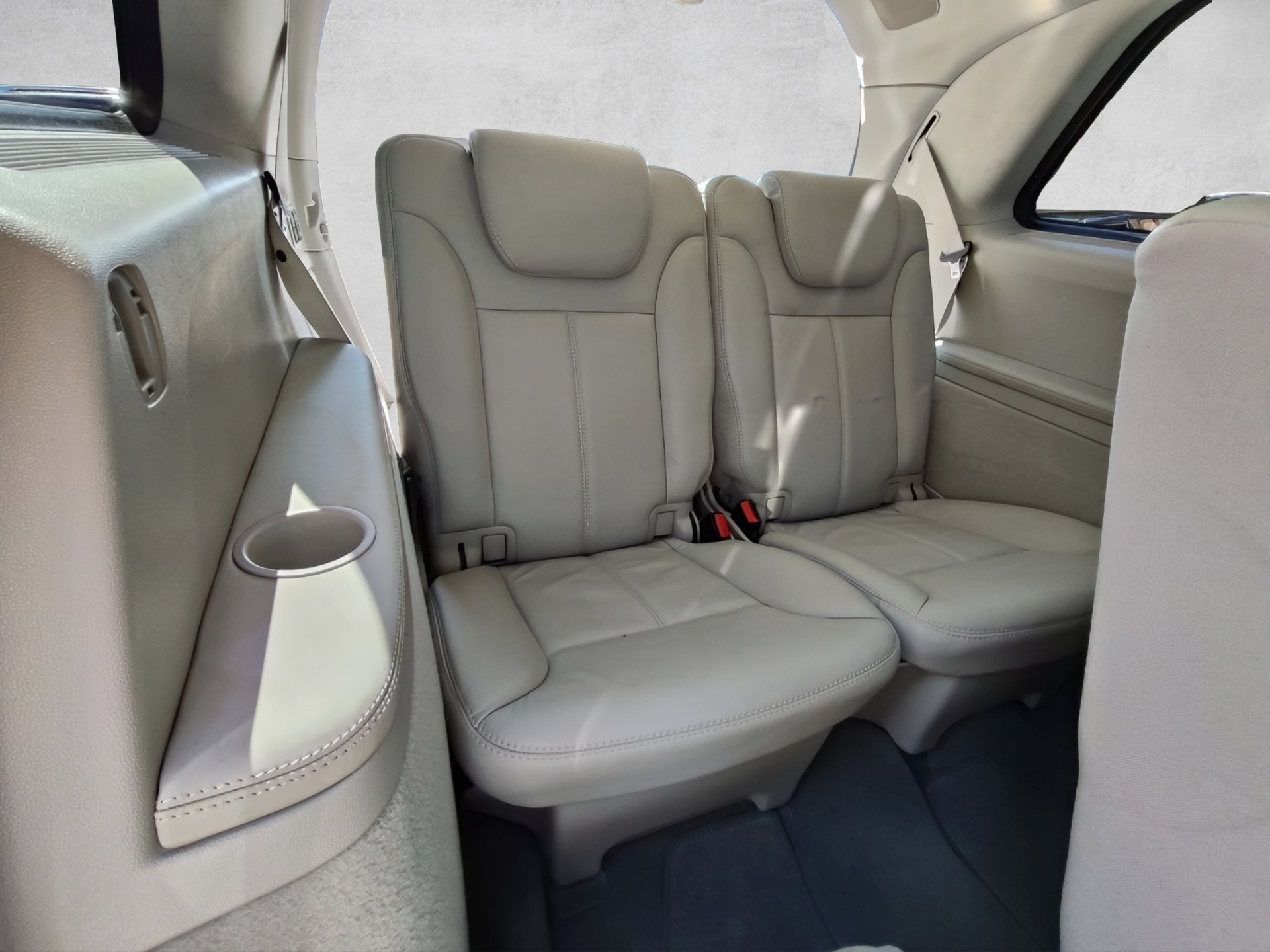 MERCEDES-BENZ GL 500 4Matic 7G-Tronic-image-12