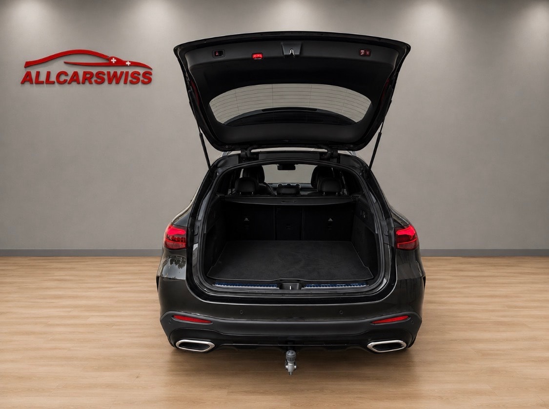 MERCEDES-BENZ GLC 300 4Matic AMG Line 9G-Tronic-image-5